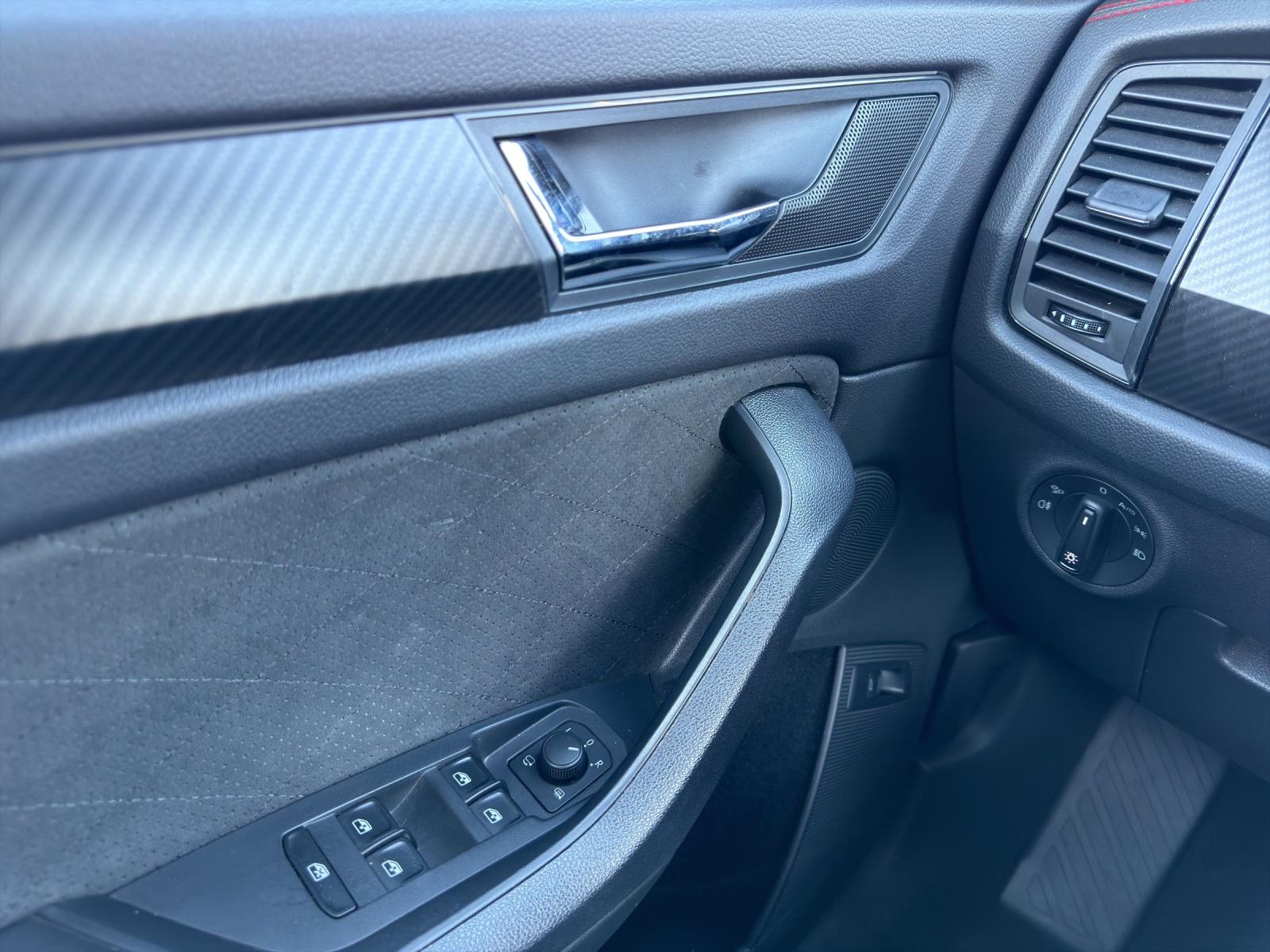 SKODA Kodiaq 2.0 TSI RS DSG (CH)-image-16