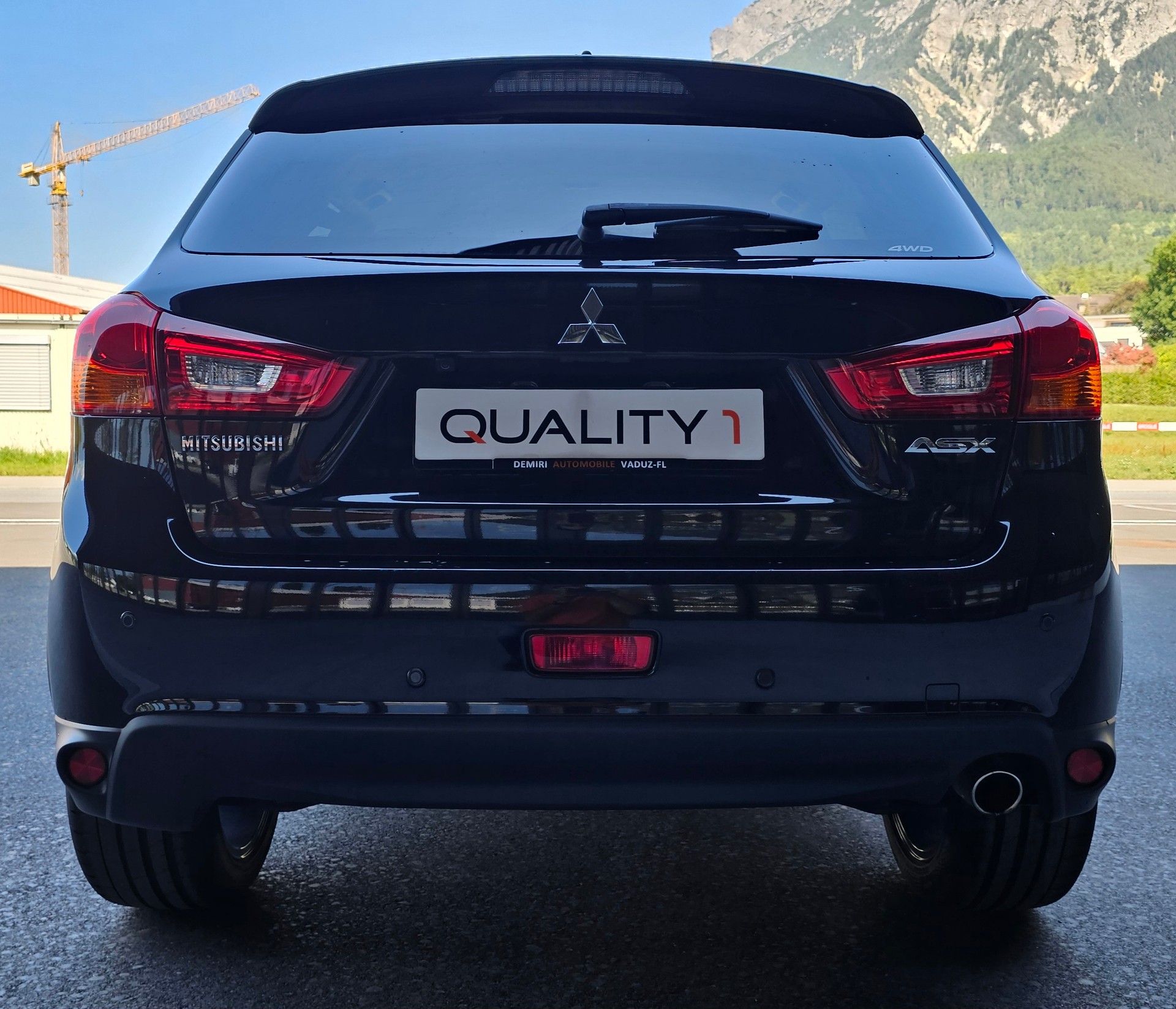 MITSUBISHI ASX 2.2 DID Diamond 4WD Automatic-image-7