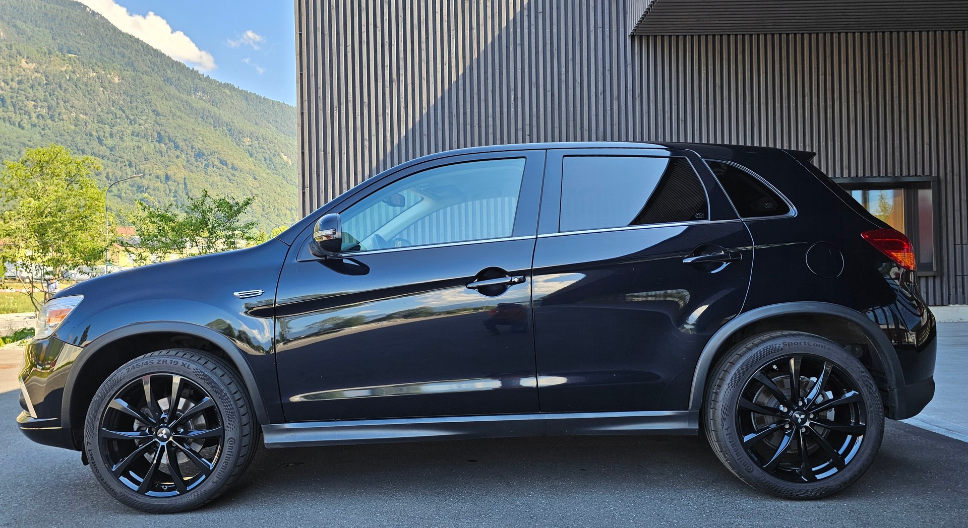 MITSUBISHI ASX 2.2 DID Diamond 4WD Automatic-image-1