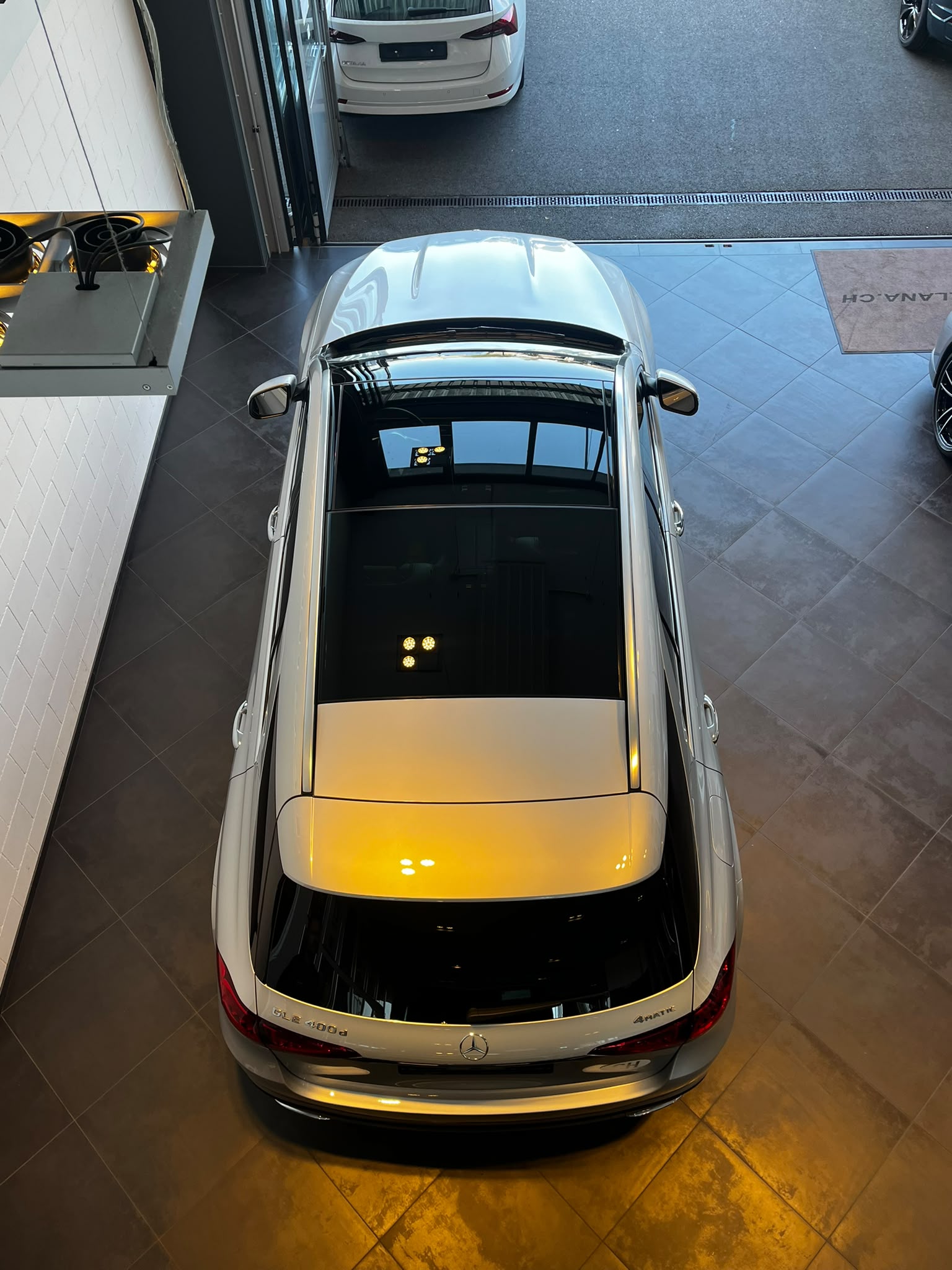 MERCEDES-BENZ GLE 400 d 4Matic 9G-Tronic-image-5