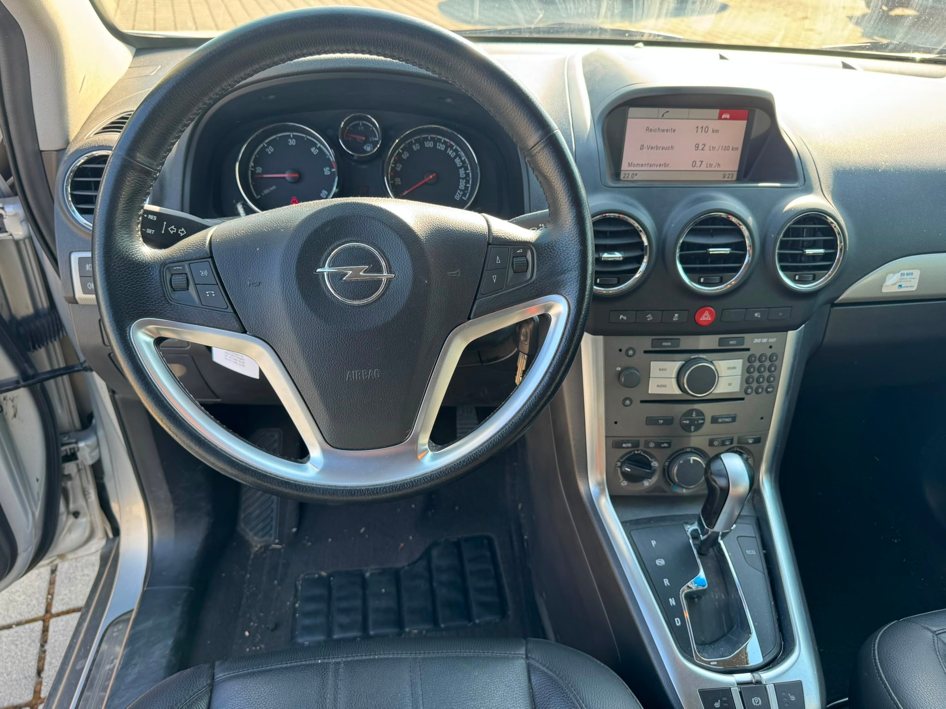OPEL Antara 2.2 CDTi Cosmo 4WD Automatic-image-10