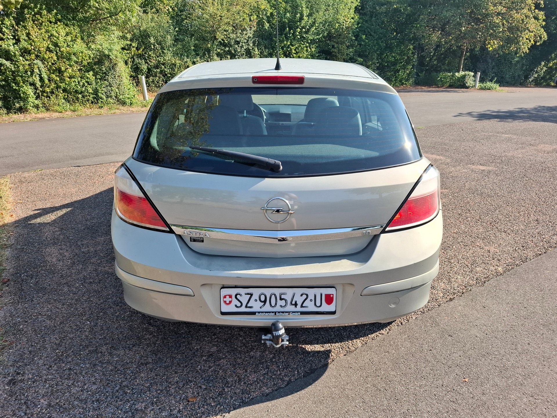 OPEL Astra 1.8i 16V Enjoy-image-8
