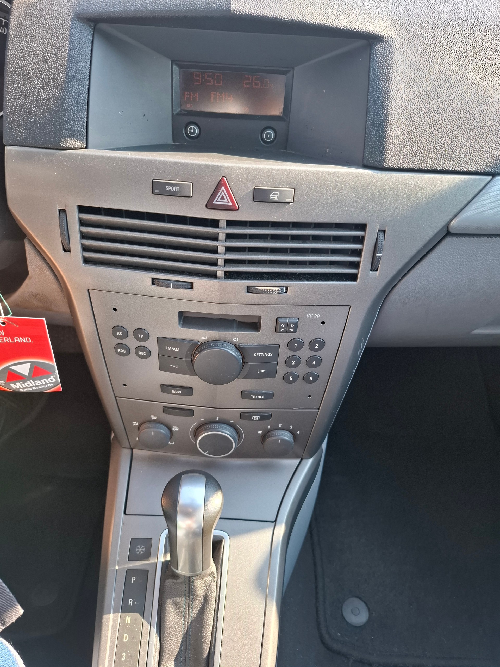 OPEL Astra 1.8i 16V Enjoy-image-12