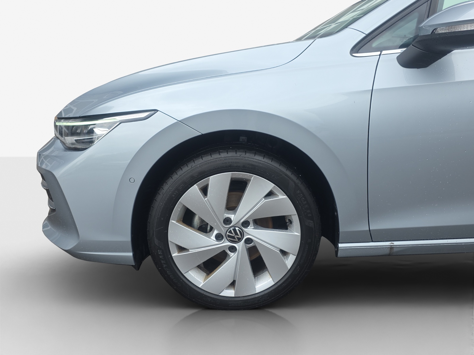 VW Golf 1.5 e TSI mHEV Style DSG-image-14