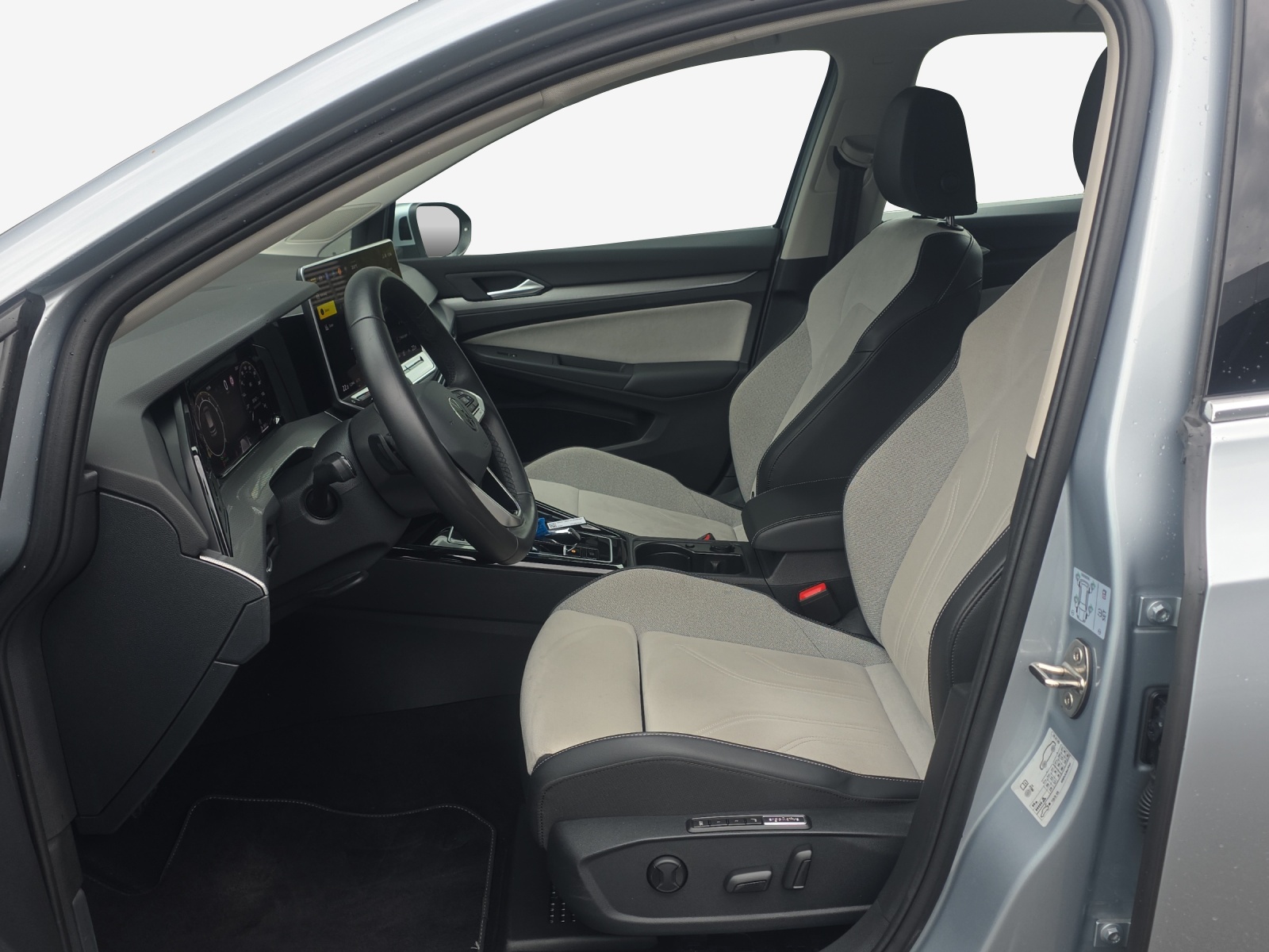 VW Golf 1.5 e TSI mHEV Style DSG-image-7