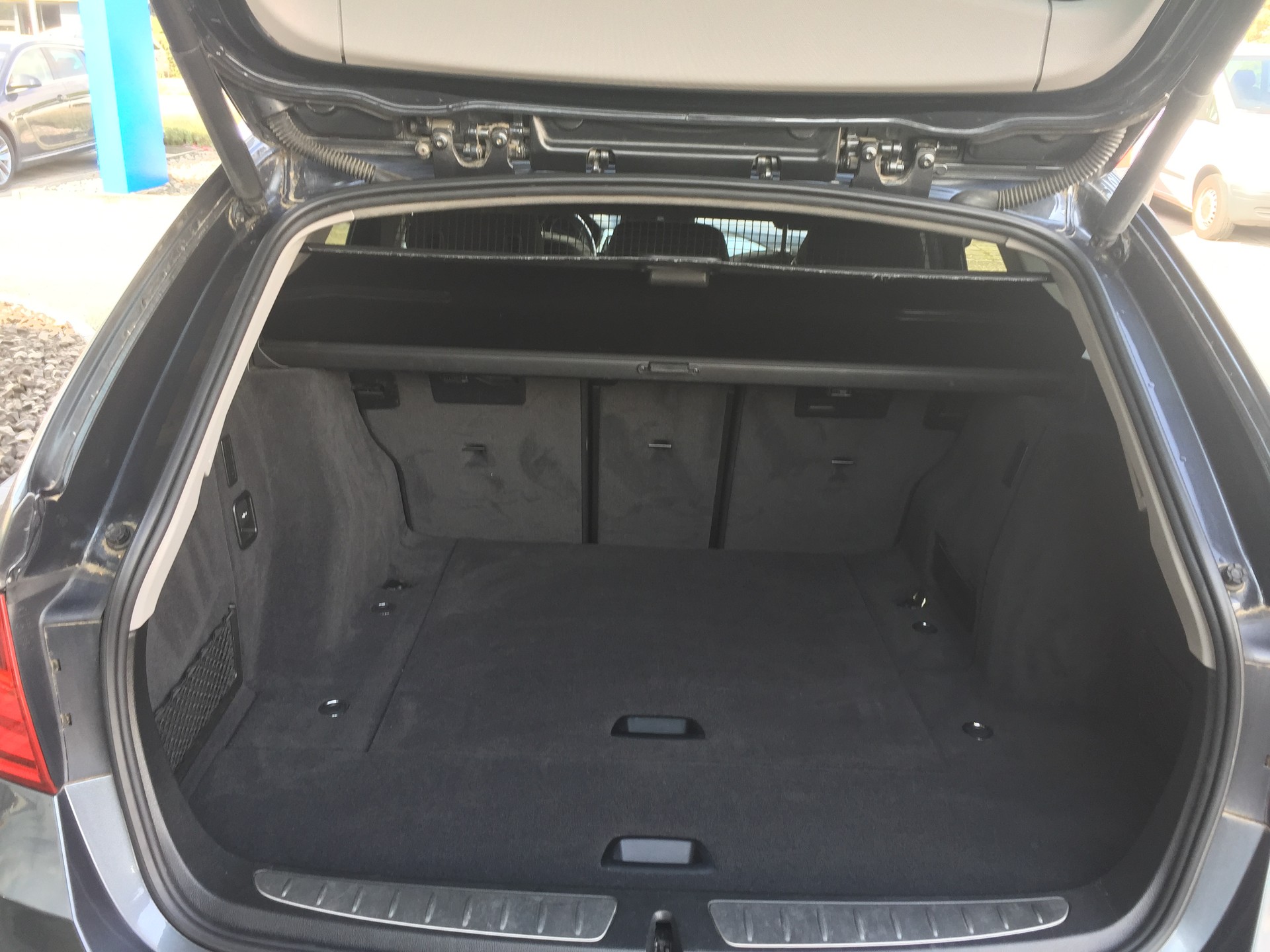 BMW 318d Touring Sport Line Steptronic-image-7