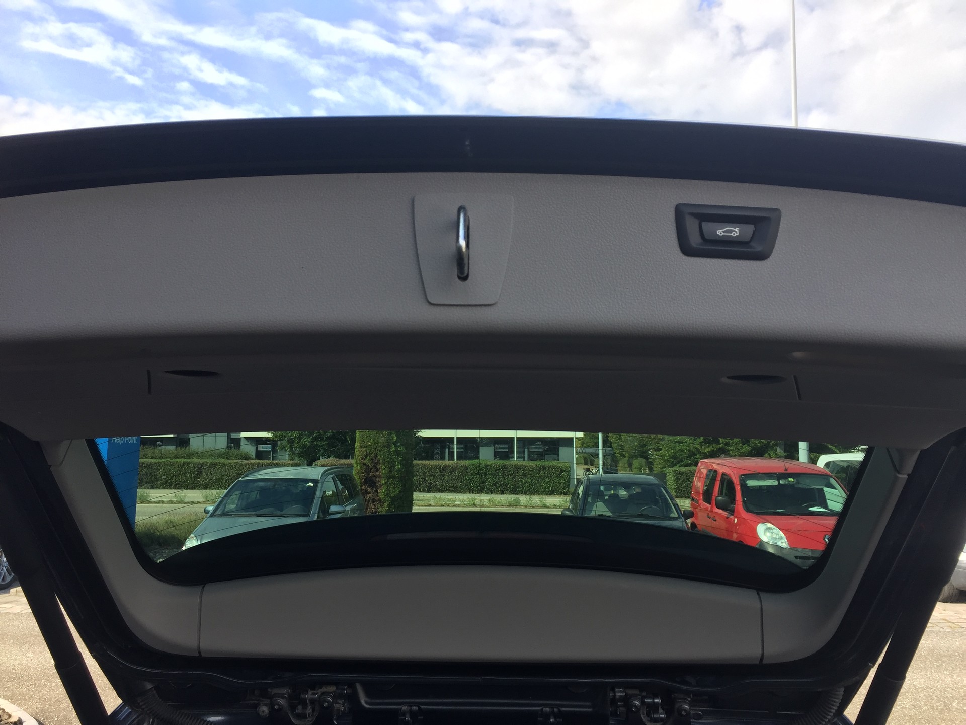 BMW 318d Touring Sport Line Steptronic-image-6