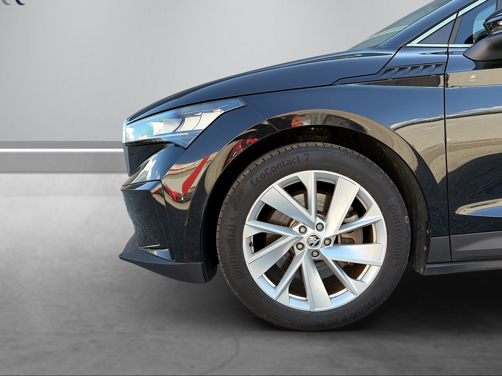 SKODA Enyaq iV 80x-image-11