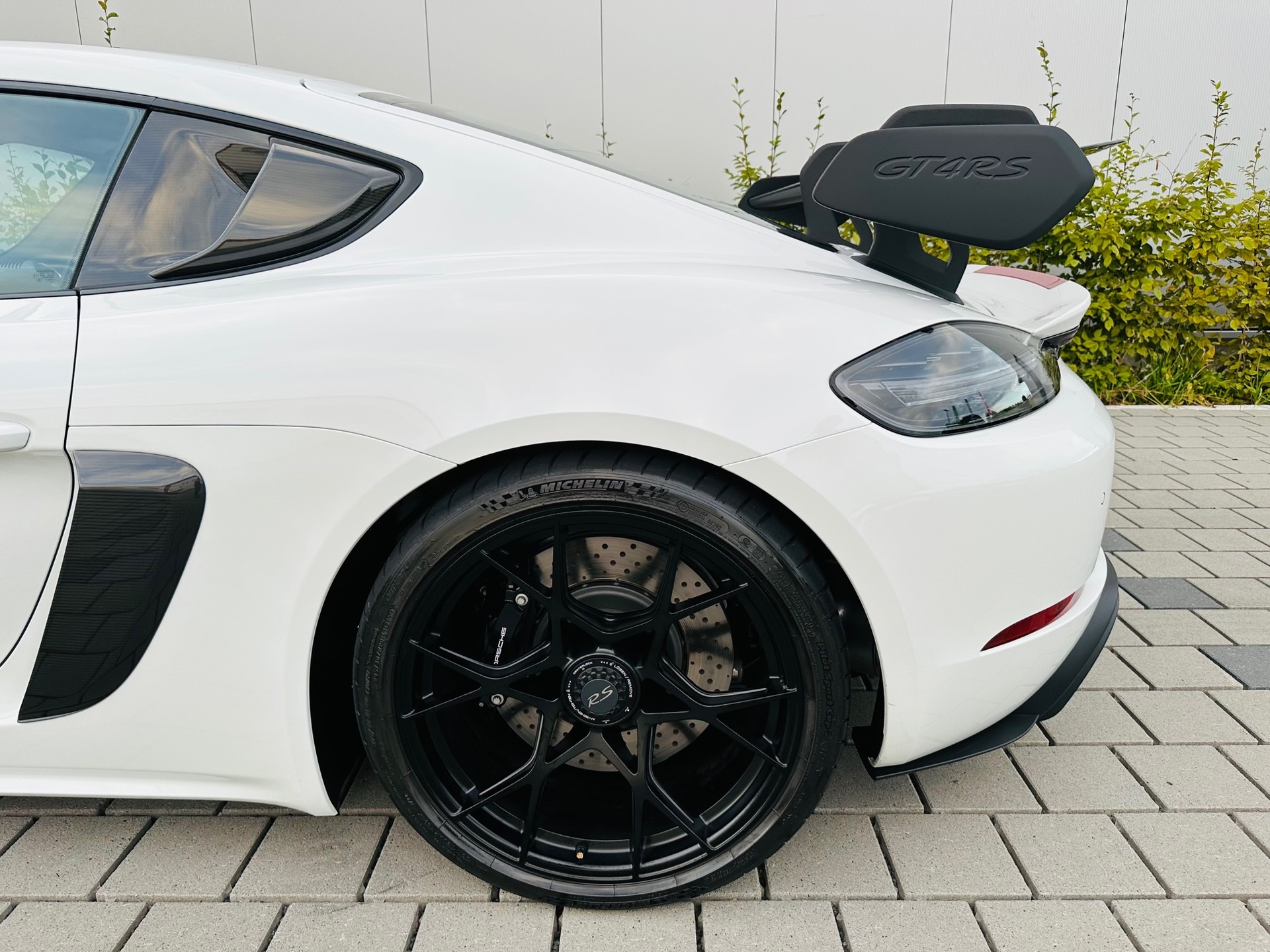 PORSCHE 4.0 GT4 RS PDK-image-10