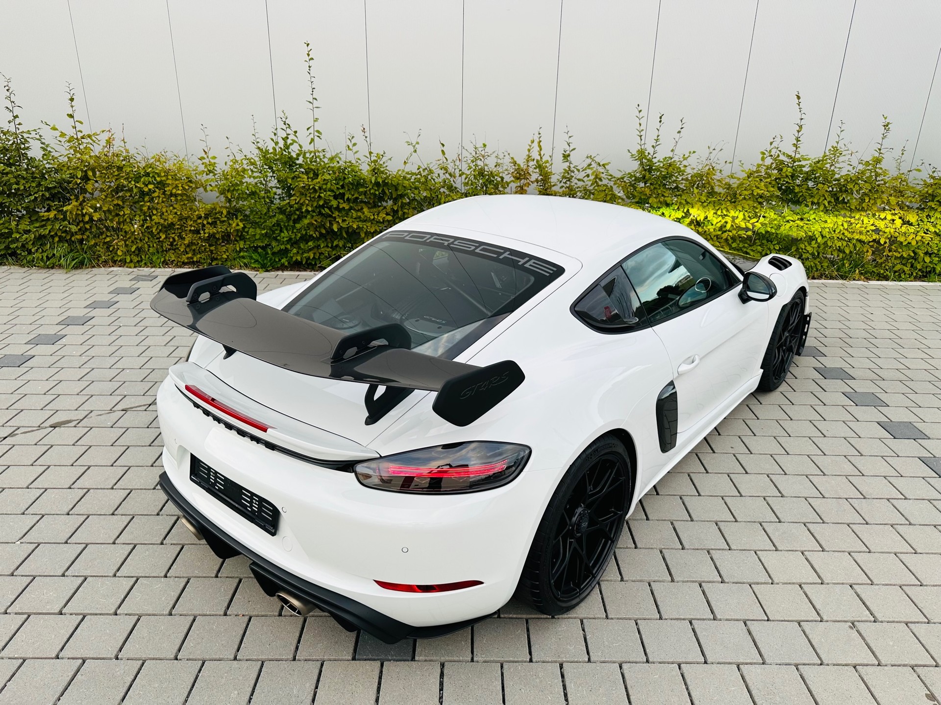 PORSCHE 4.0 GT4 RS PDK-image-12