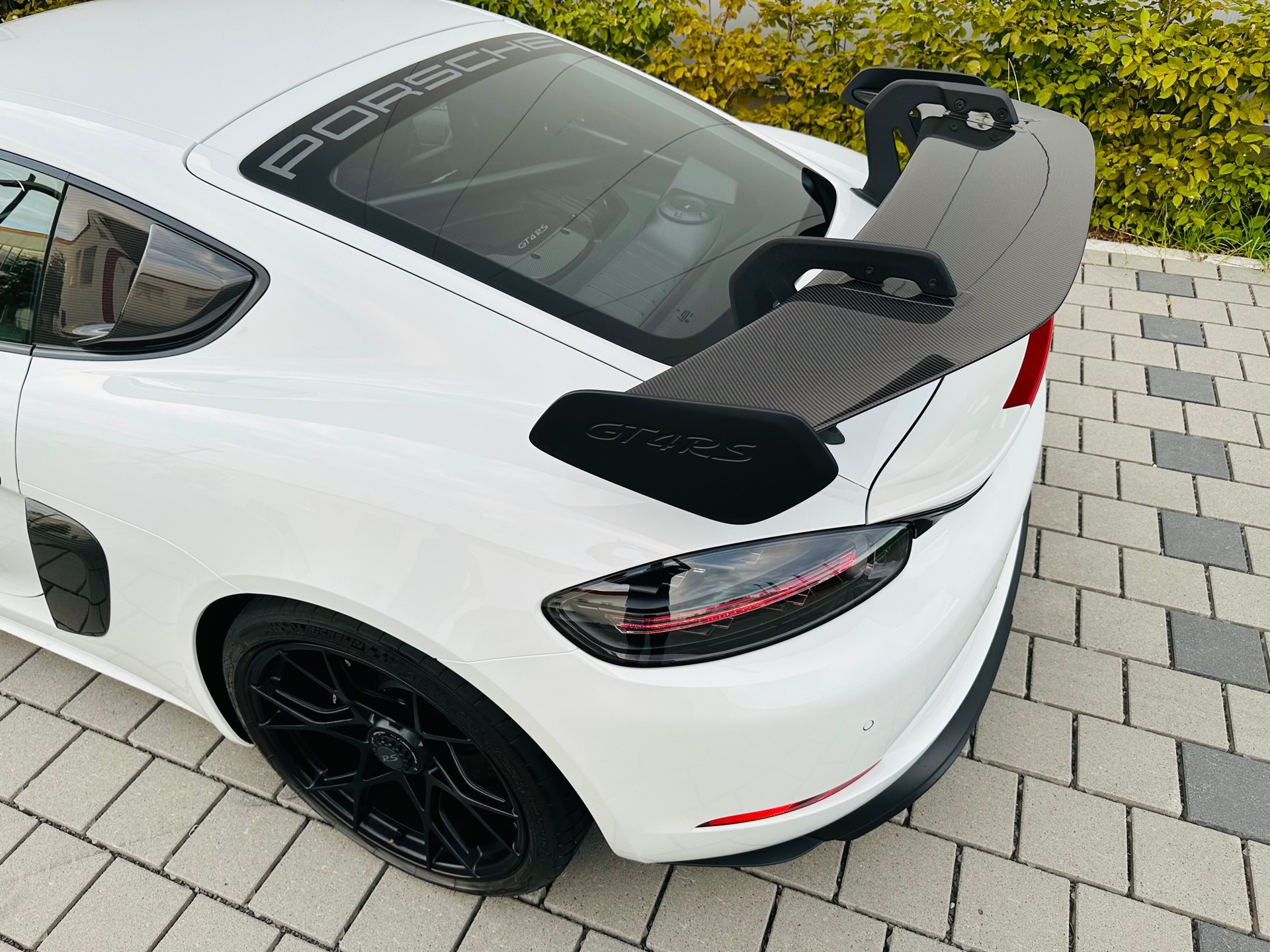 PORSCHE 4.0 GT4 RS PDK-image-6