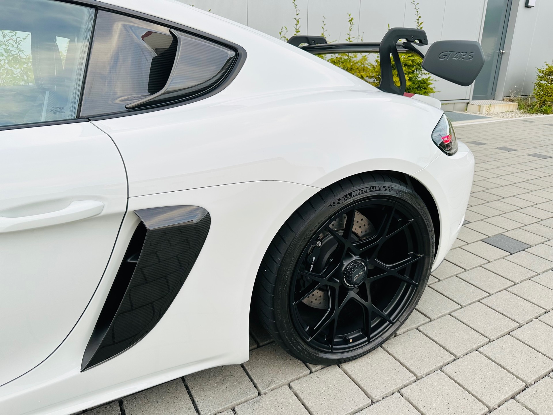 PORSCHE 4.0 GT4 RS PDK-image-7