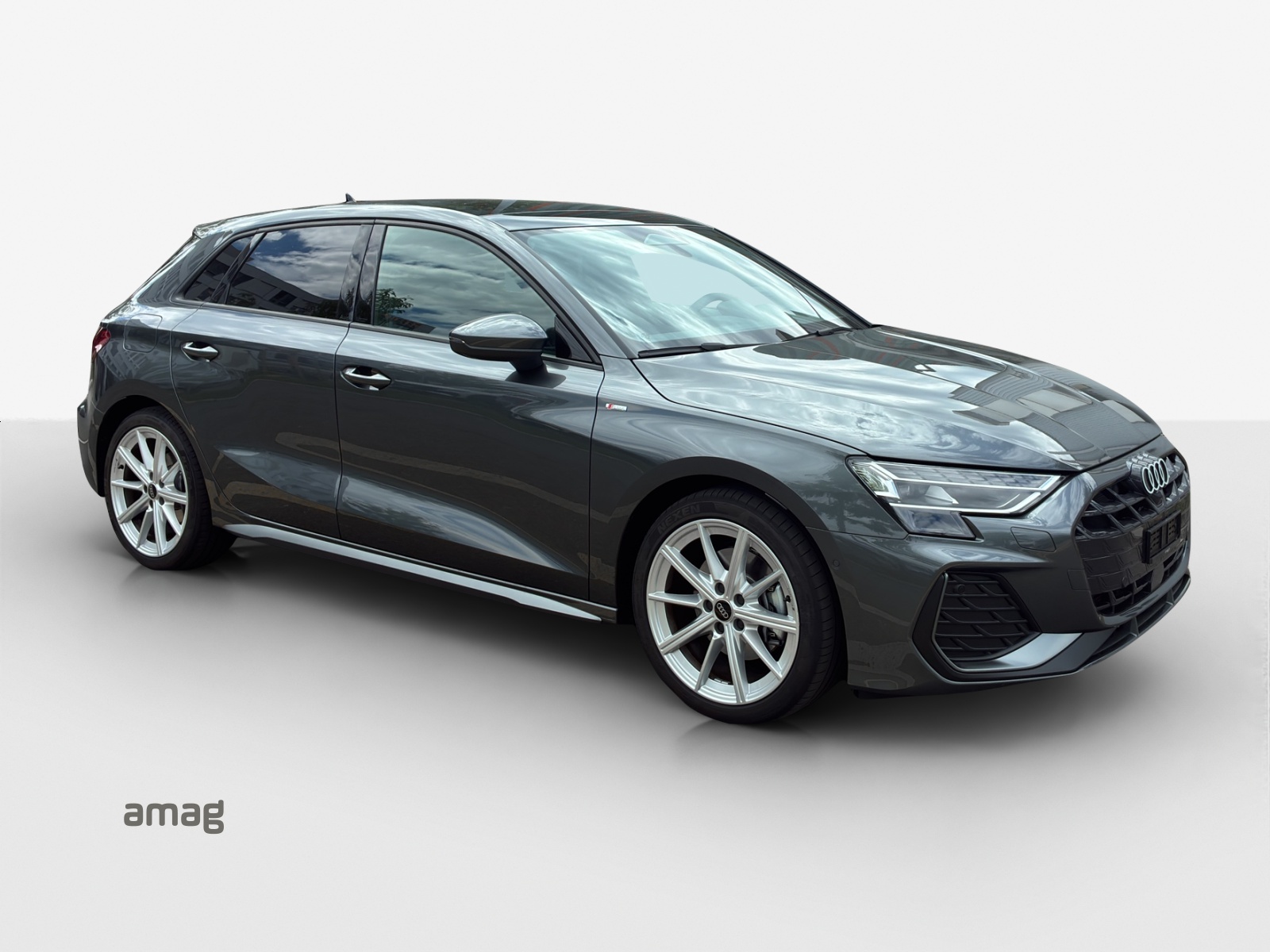 AUDI A3 Sportback TFSI 150 kW quattro S line S tronic-image-5