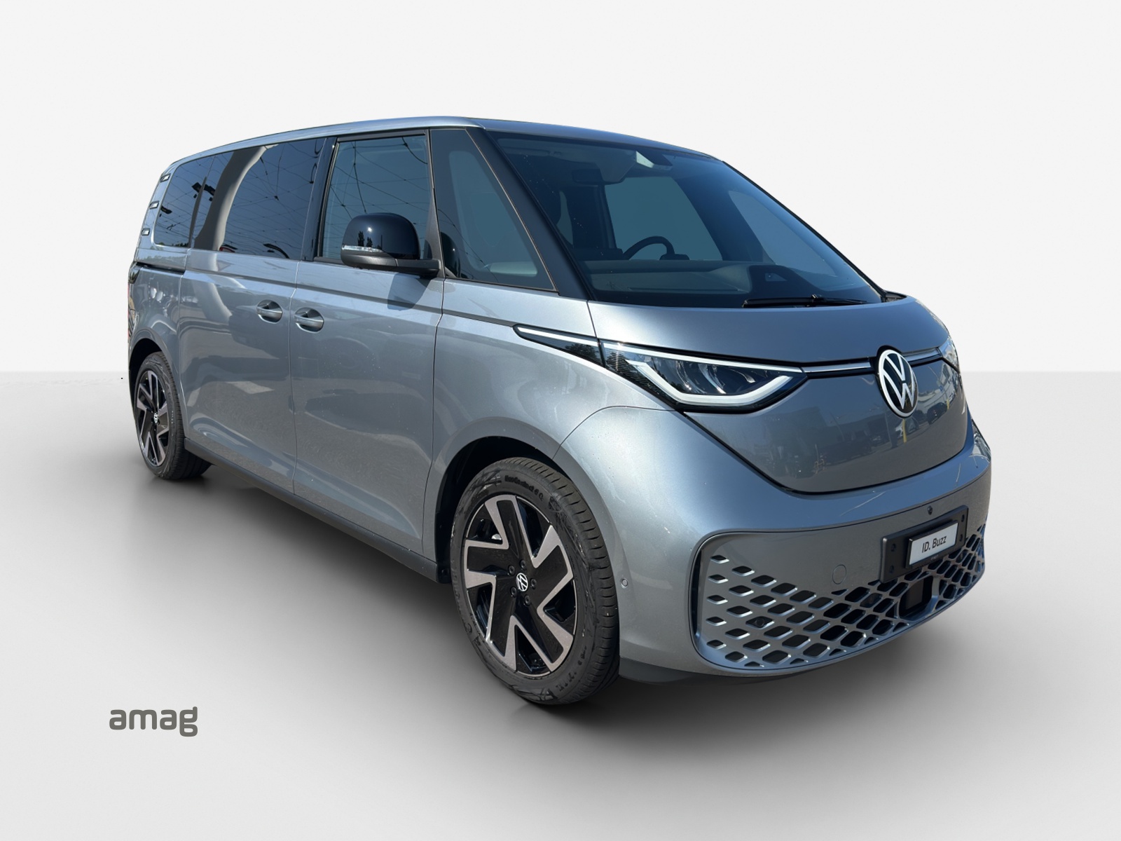 VW ID.Buzz LWB Pro 4 Motion-image-5