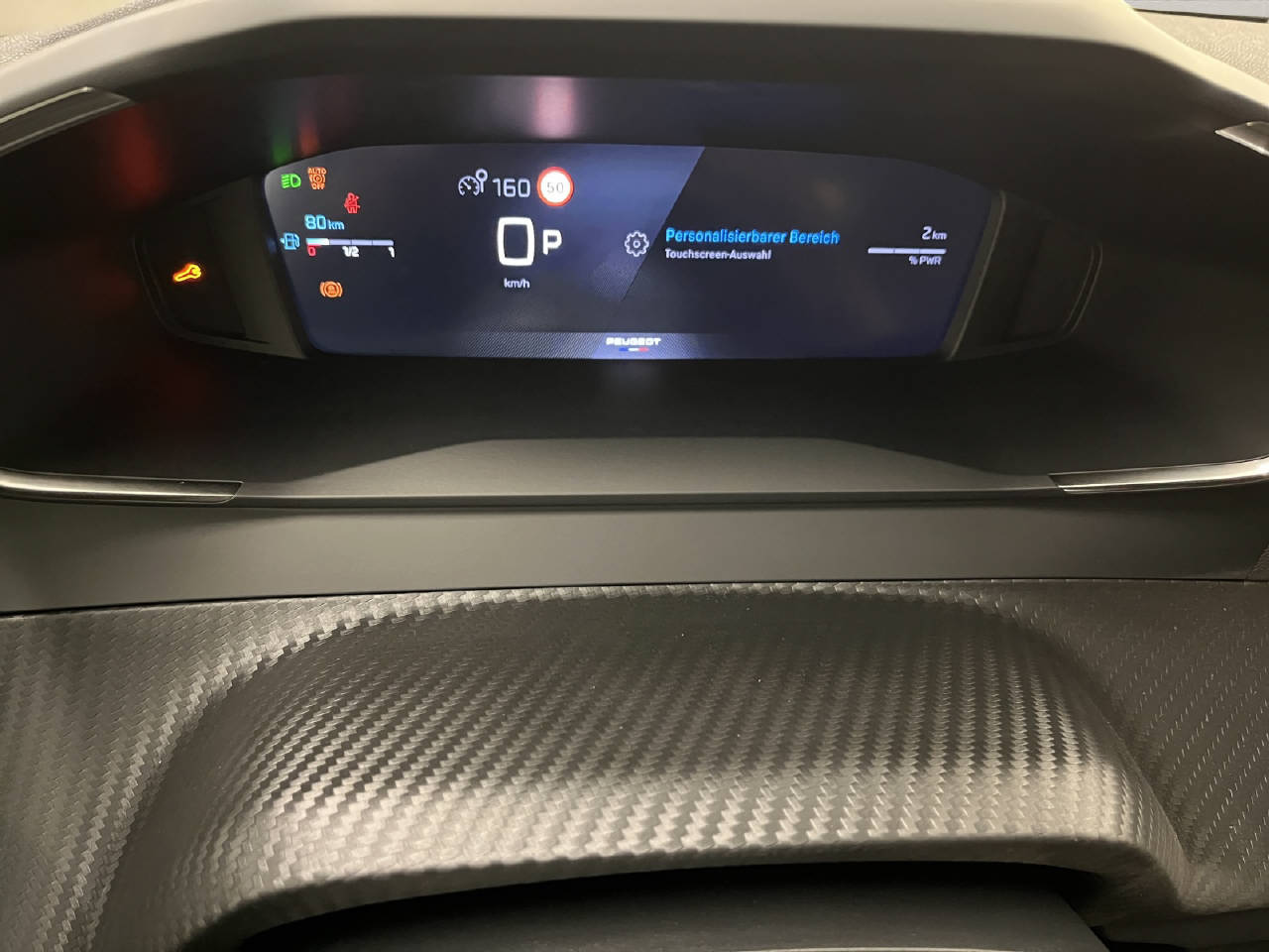 PEUGEOT 208 1.2 Hybrid Allure-image-13