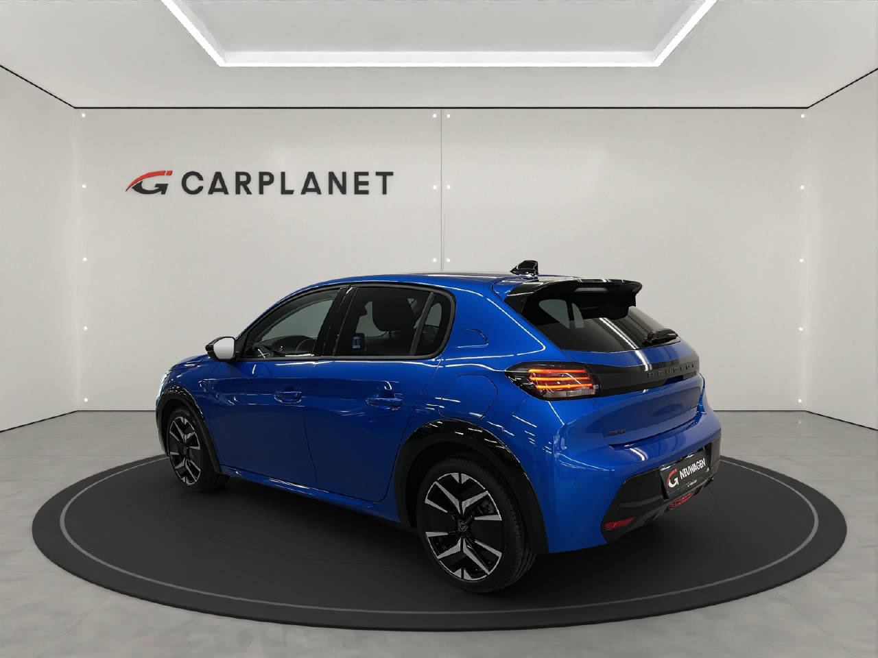 PEUGEOT 208 1.2 Hybrid Allure-image-2