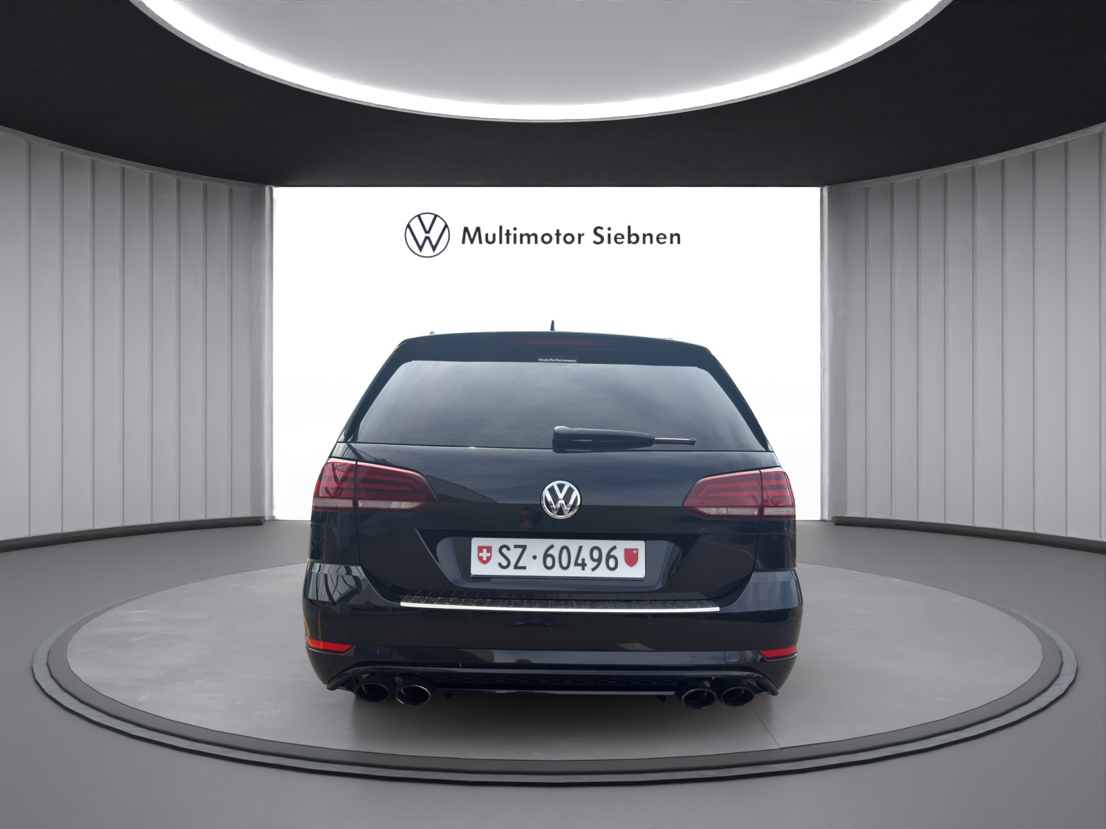 VW Golf Variant 2.0 TSI R 4Motion DSG-image-3