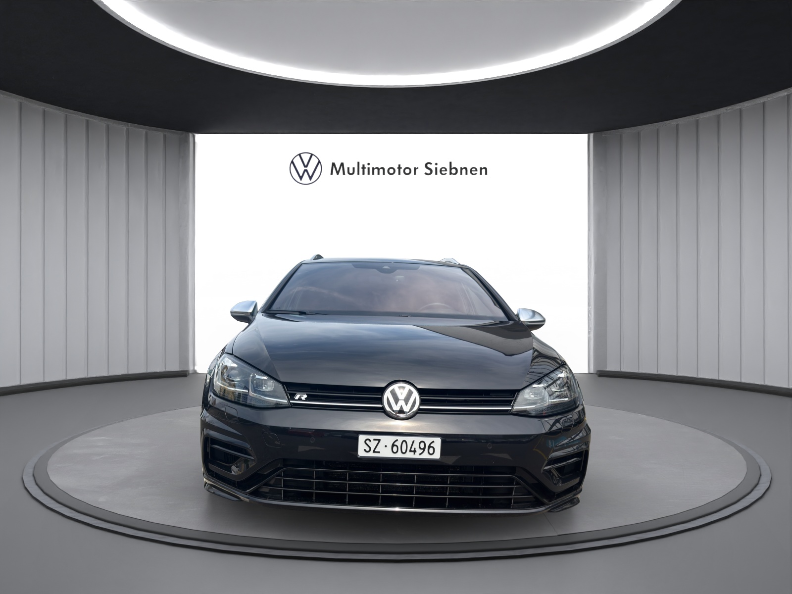 VW Golf Variant 2.0 TSI R 4Motion DSG-image-7