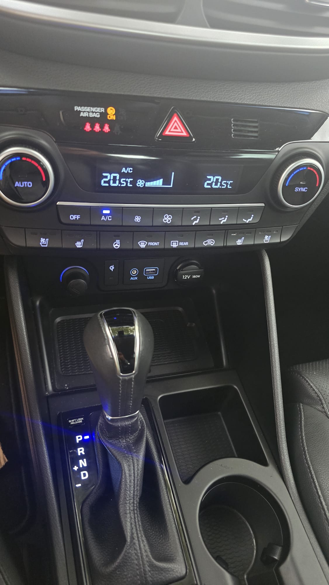 HYUNDAI Tucson 1.6 TGDI Vertex PRemium (cuir, leder, CH AUTO) 4WD AUTOMAT-image-5