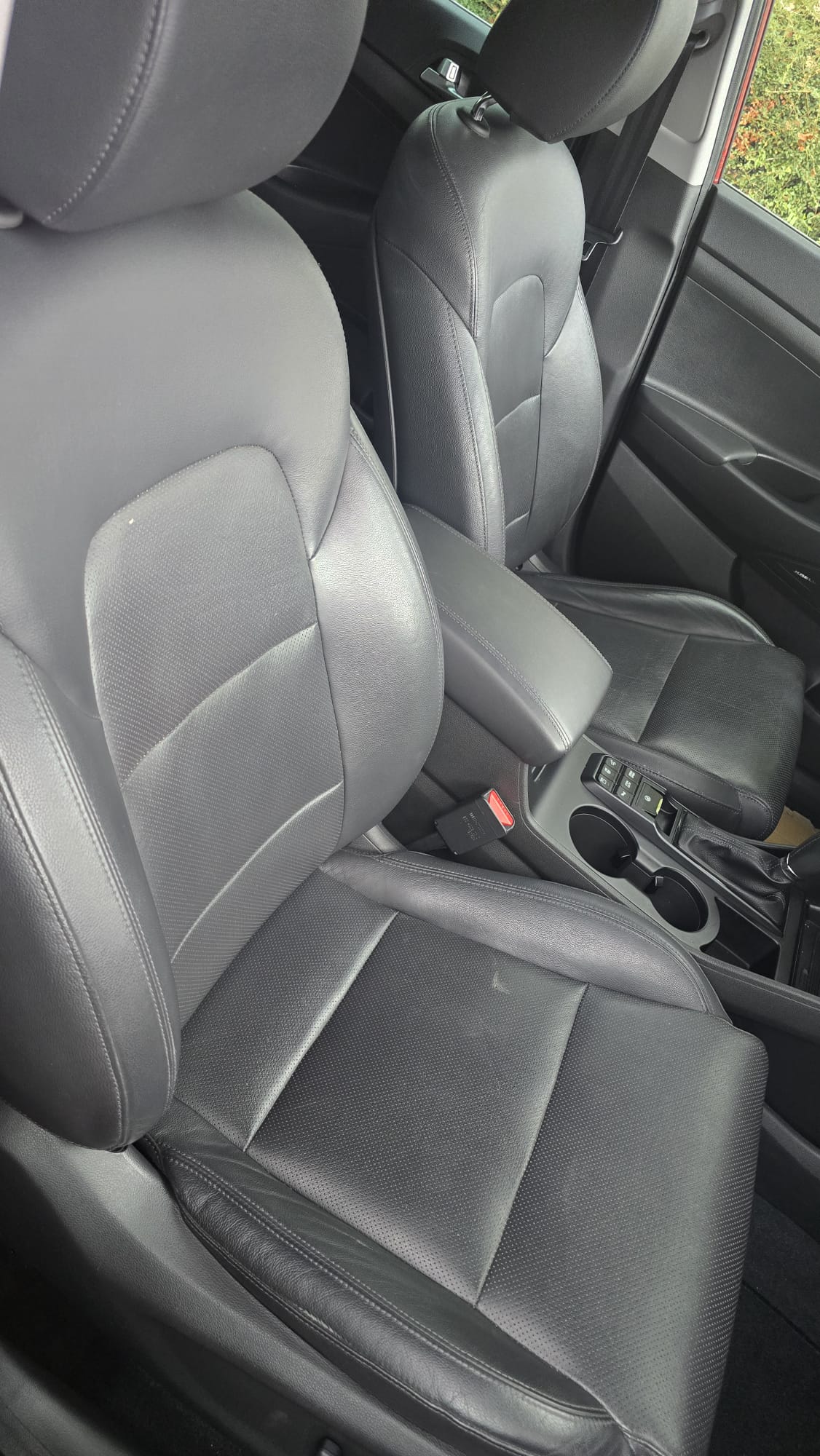 HYUNDAI Tucson 1.6 TGDI Vertex PRemium (cuir, leder, CH AUTO) 4WD AUTOMAT-image-2