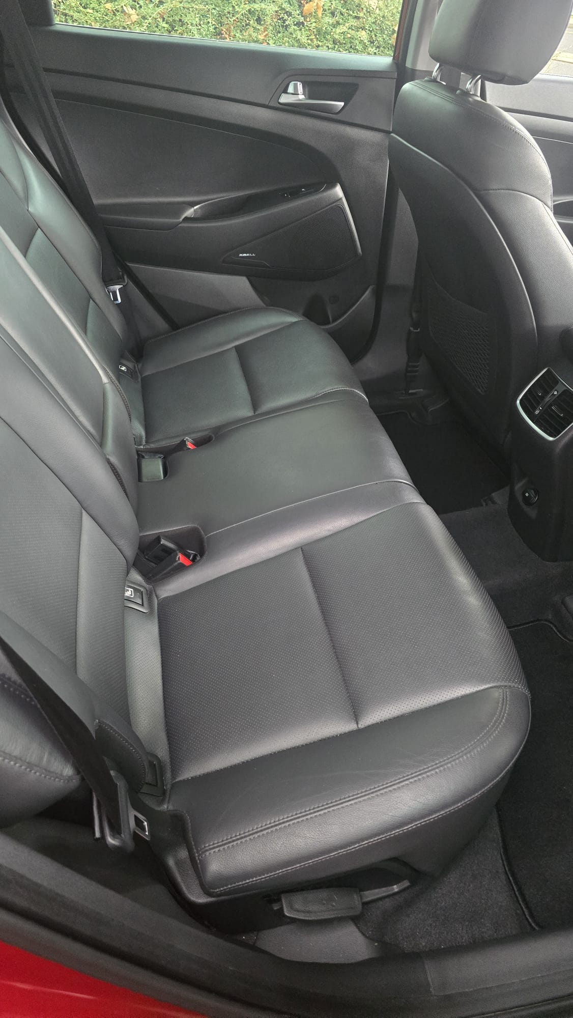 HYUNDAI Tucson 1.6 TGDI Vertex PRemium (cuir, leder, CH AUTO) 4WD AUTOMAT-image-9