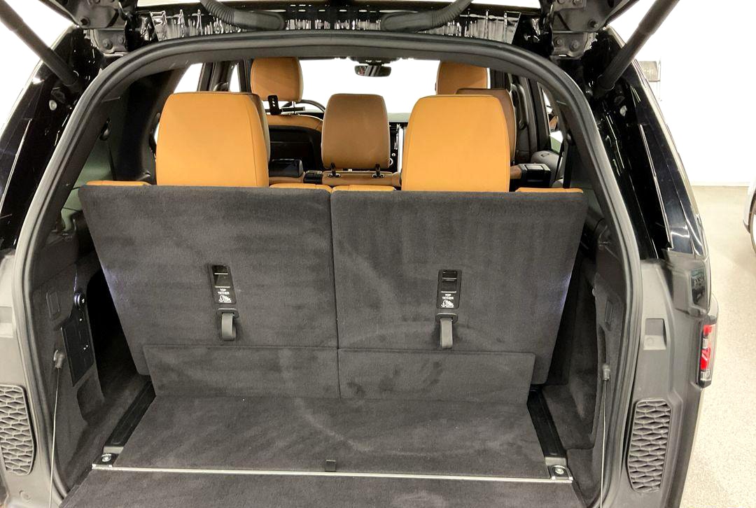 LAND ROVER Discovery 3.0 SDV6 HSE Automatic-image-9
