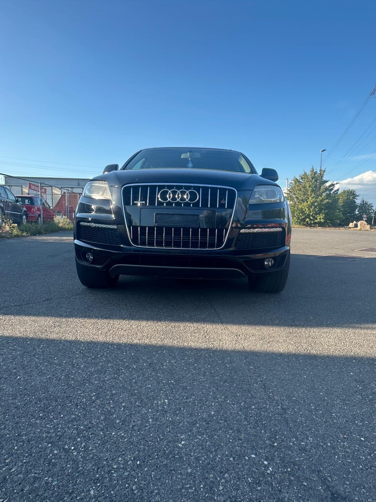 AUDI Q7 3.0 TDI quattro tiptronic-image-7