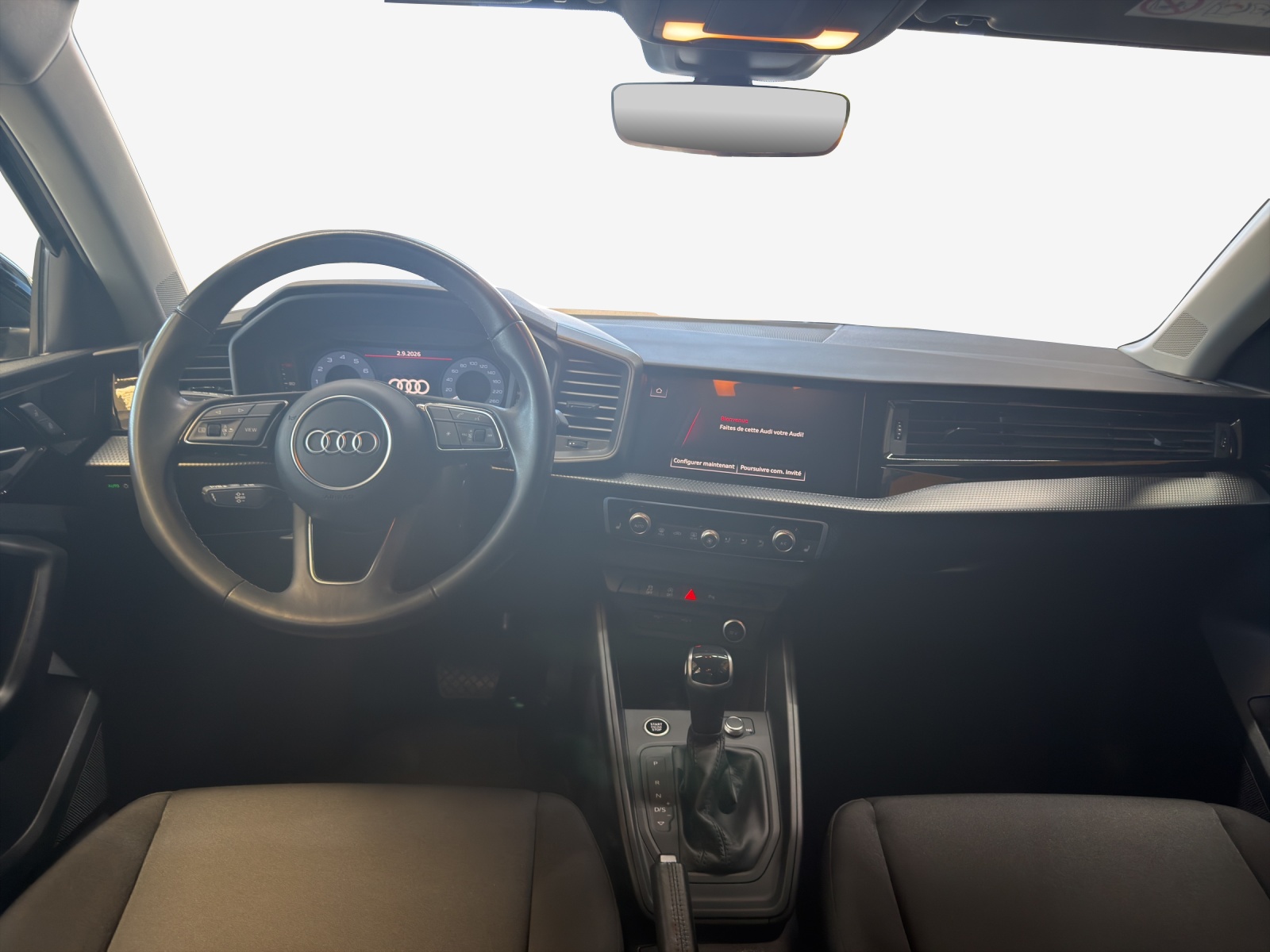AUDI A1 Sportback 30 TFSI Attraction S-tronic-image-8