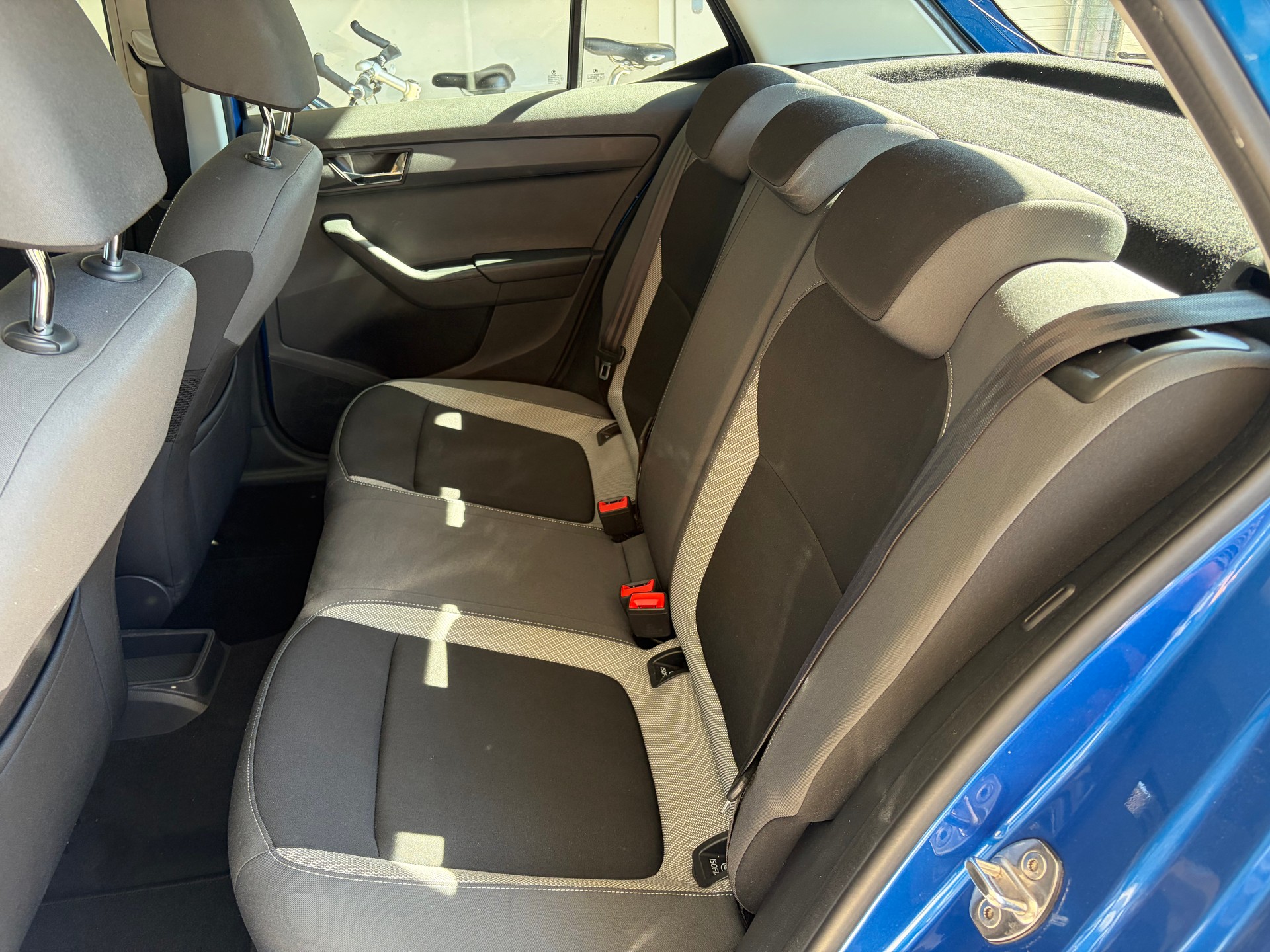 SKODA 1.2 TSI Ambition-image-4