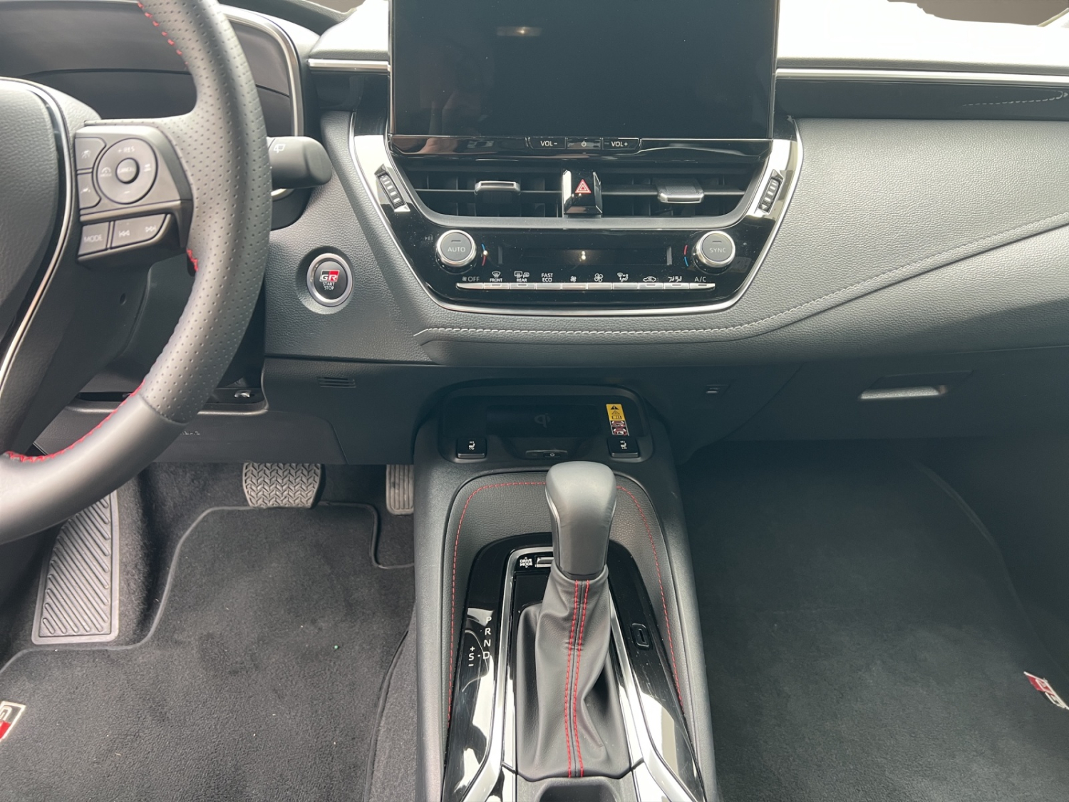 TOYOTA Corolla Touring Sports 2.0 HSD GR Sport-image-13