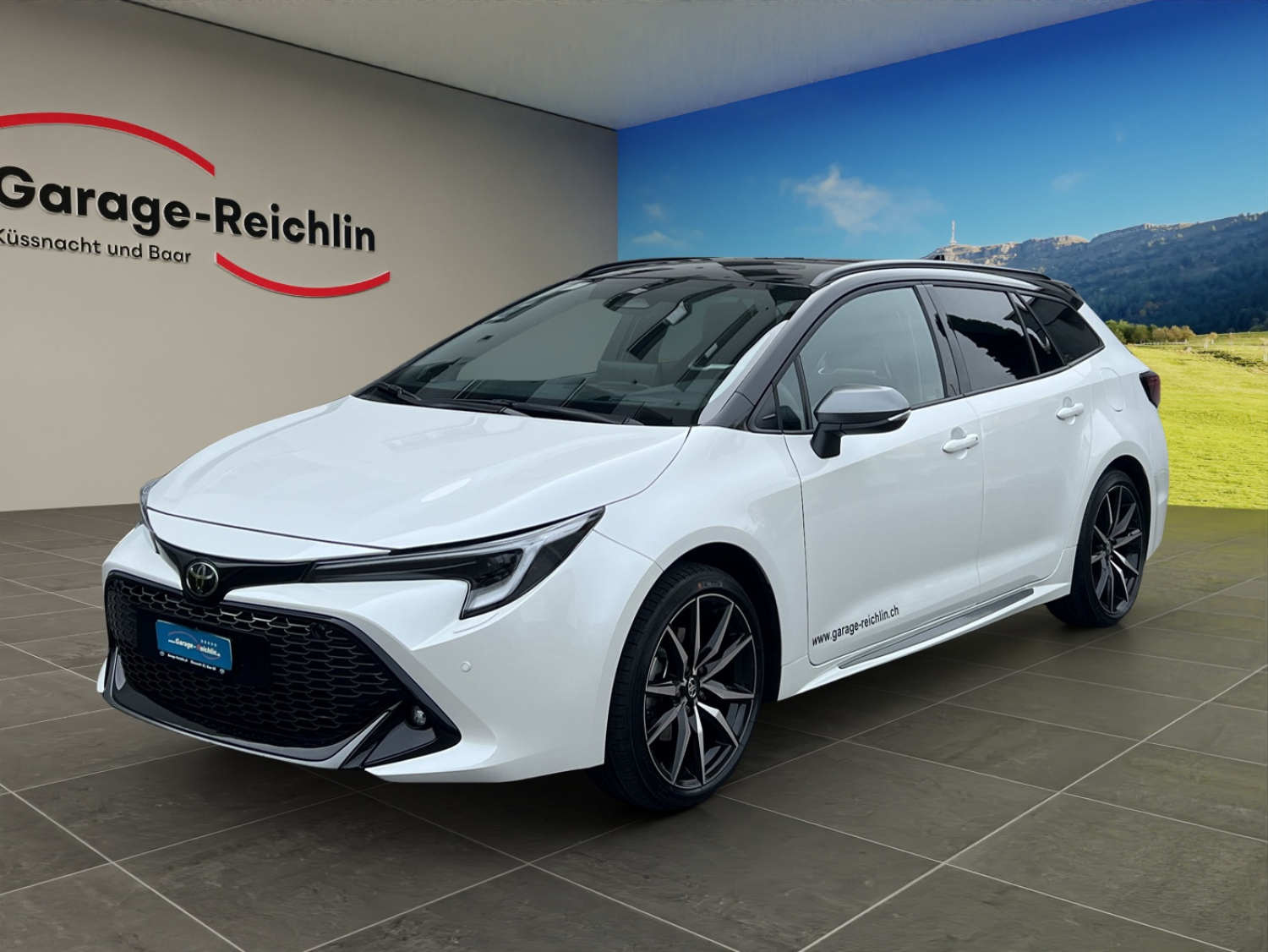 TOYOTA Corolla Touring Sports 2.0 HSD GR Sport-image-0