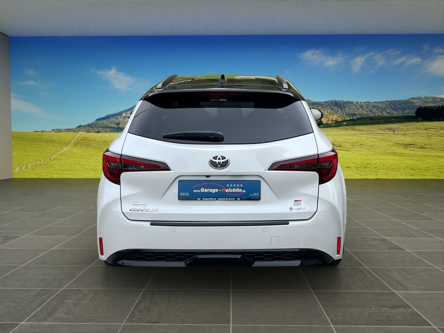 TOYOTA Corolla Touring Sports 2.0 HSD GR Sport-image-3