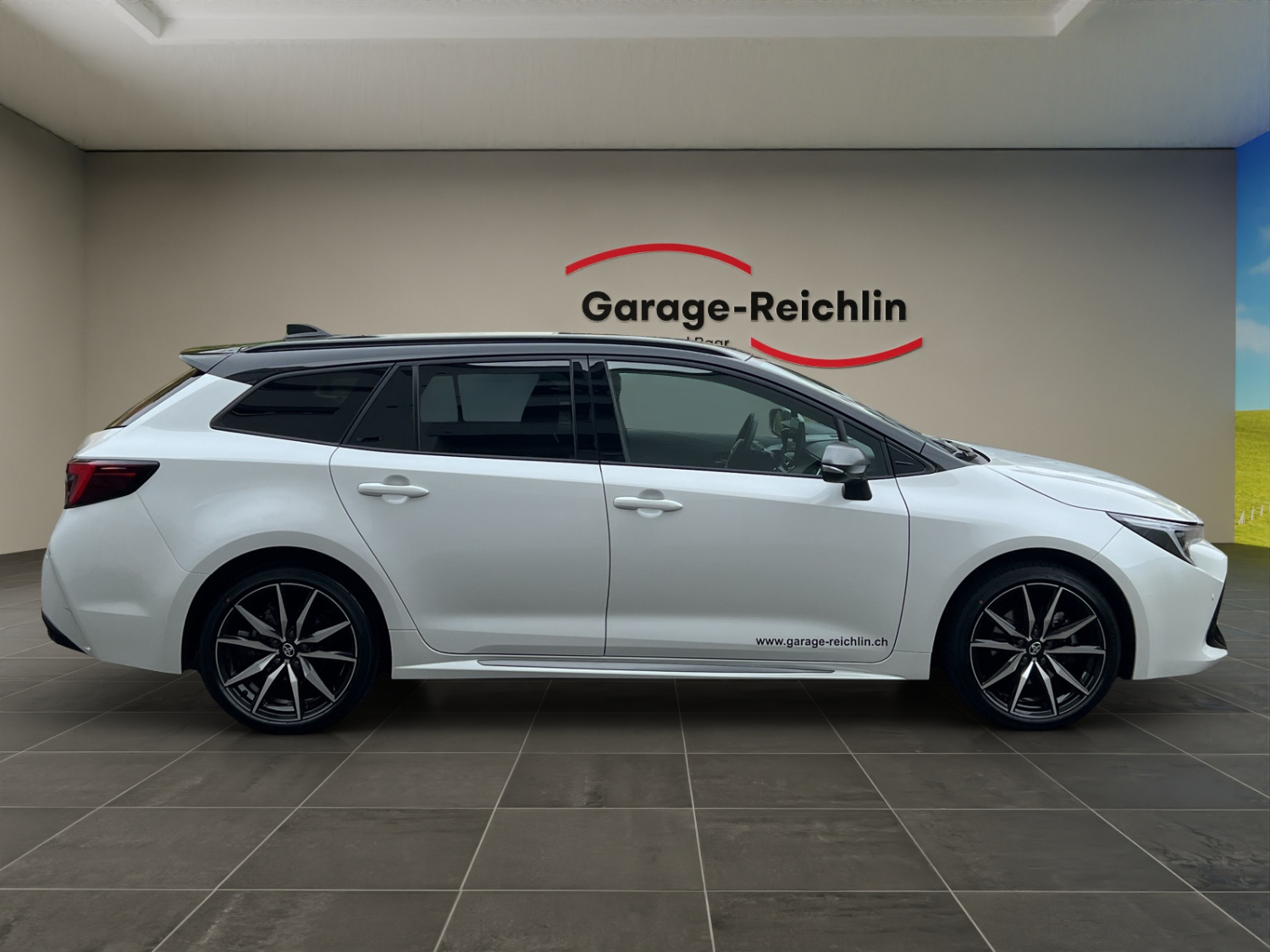 TOYOTA Corolla Touring Sports 2.0 HSD GR Sport-image-5