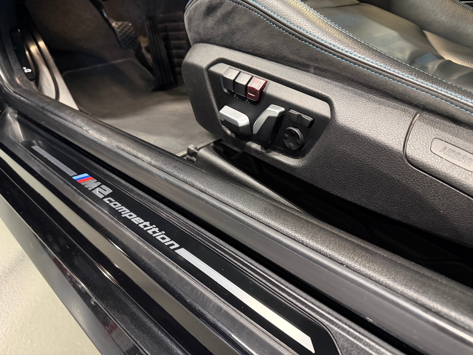 BMW M2 Competition Drivelogic *Akrapovic*-image-9