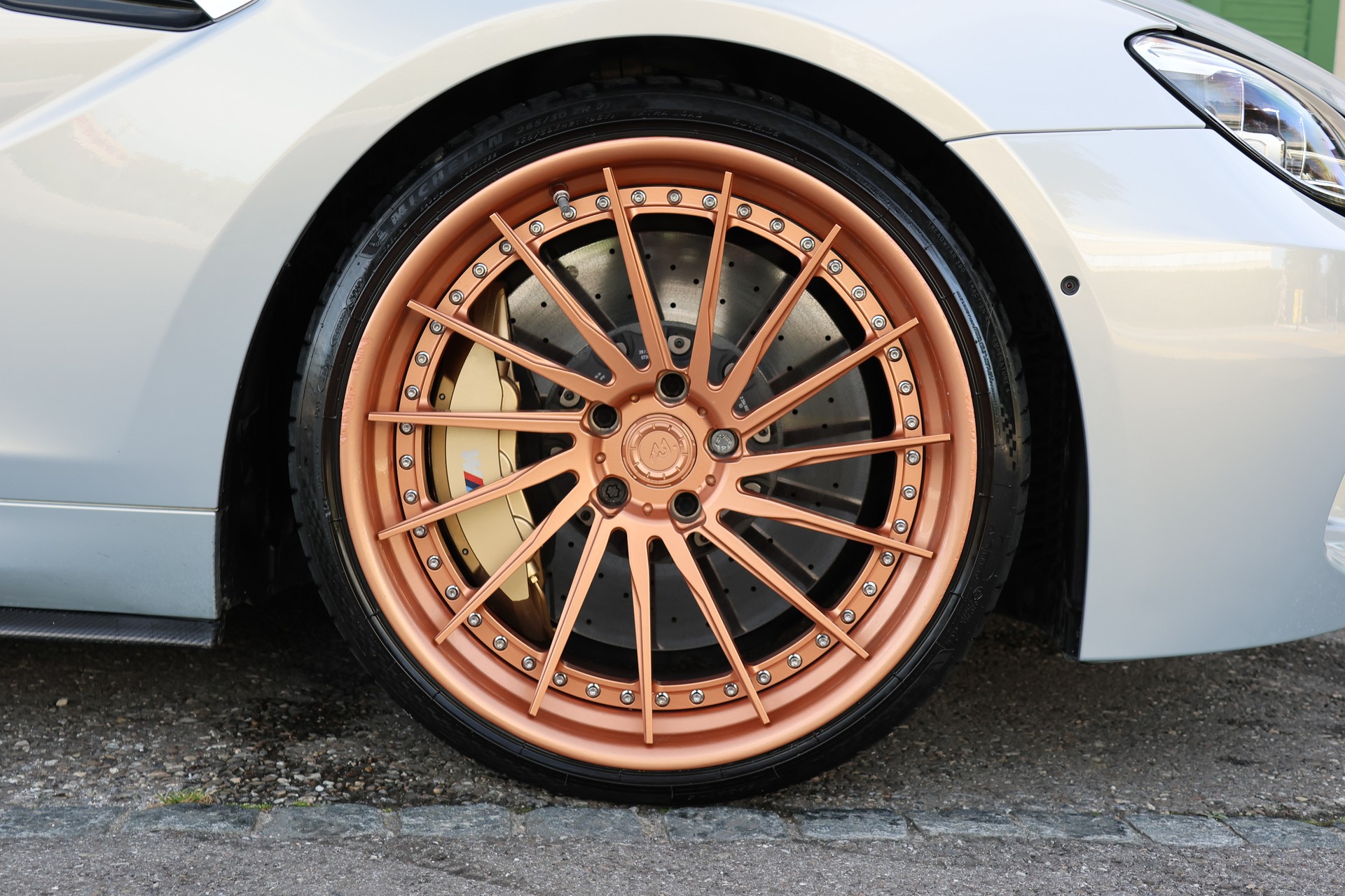 BMW BMW M6 Cabrio Competition 600 PS – M Carbon-Keramik – Individual-image-5