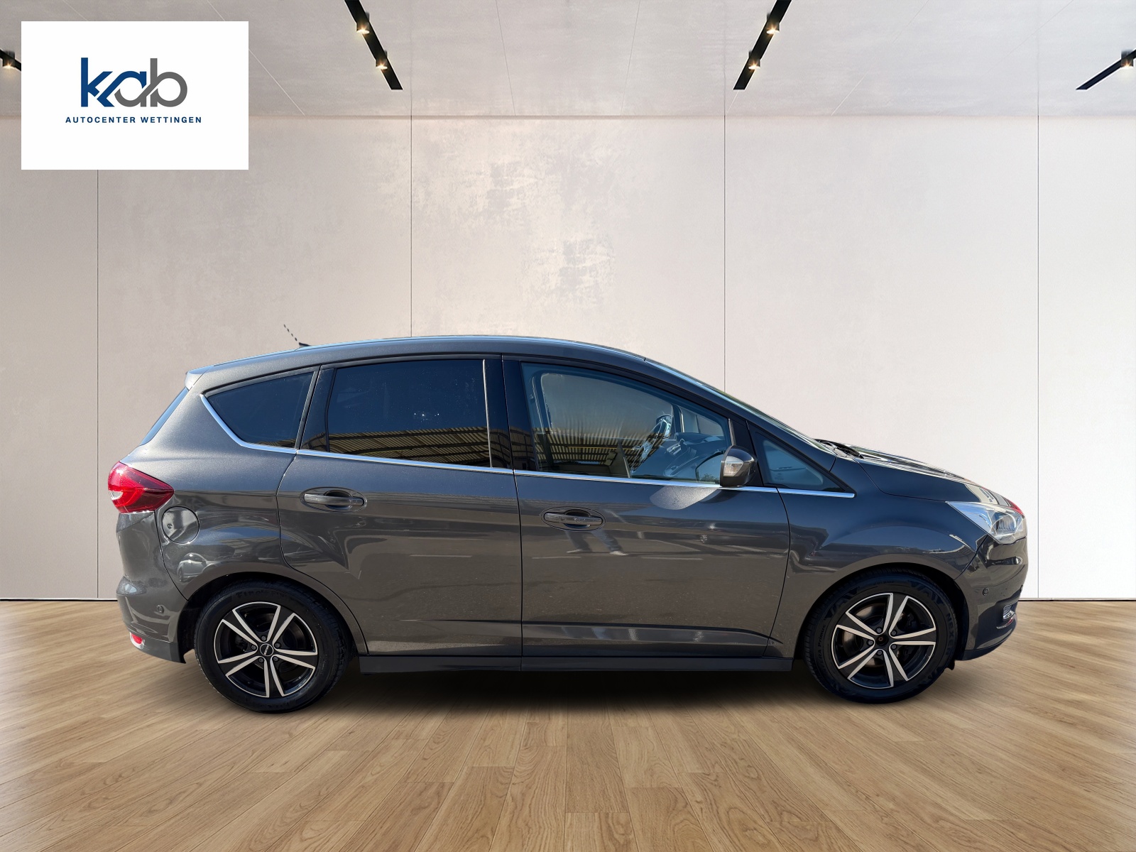 FORD C-Max 1.5 SCTi Titanium-image-7