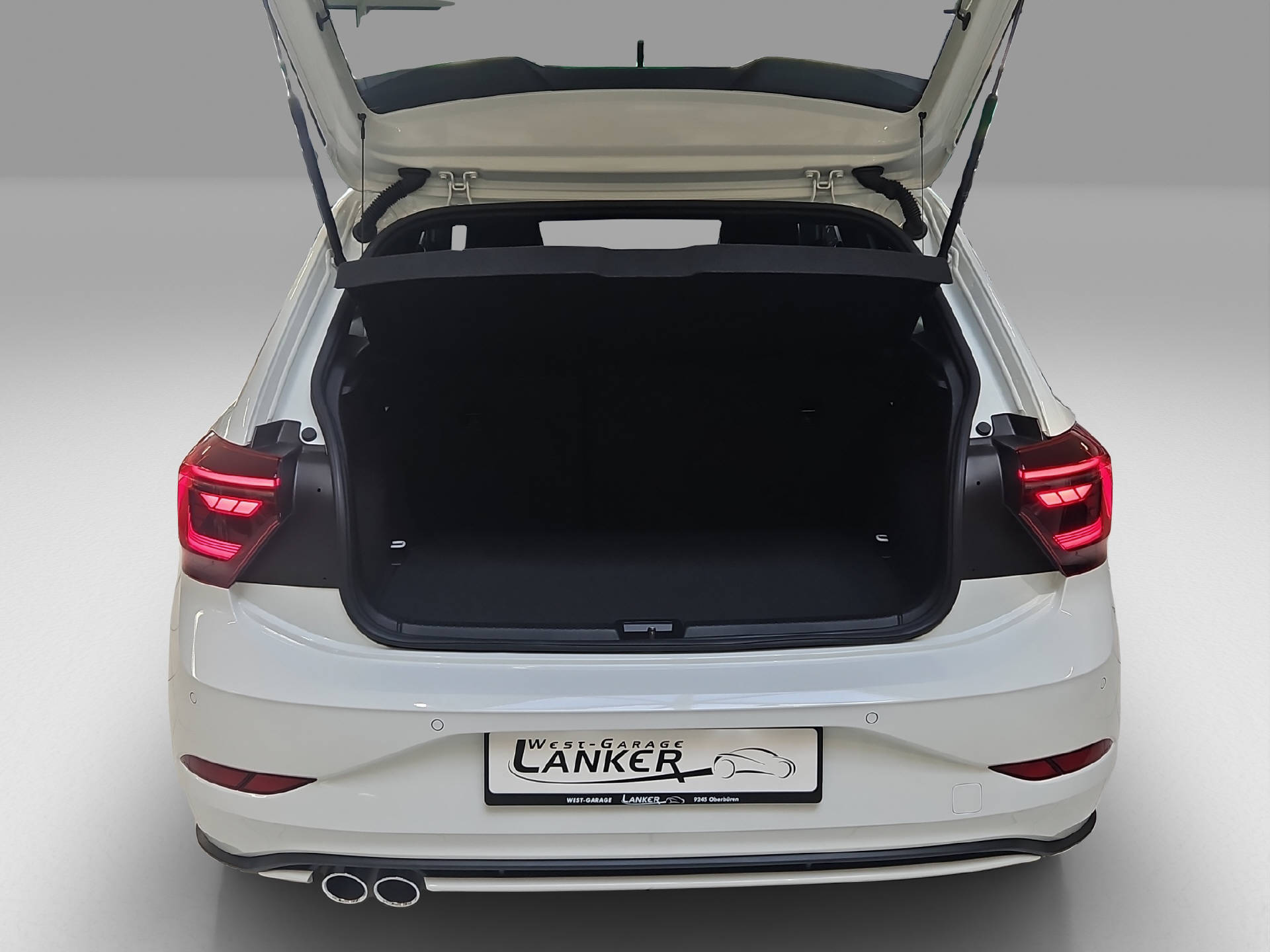 VW Polo 2.0 TSI GTI DSG-image-15