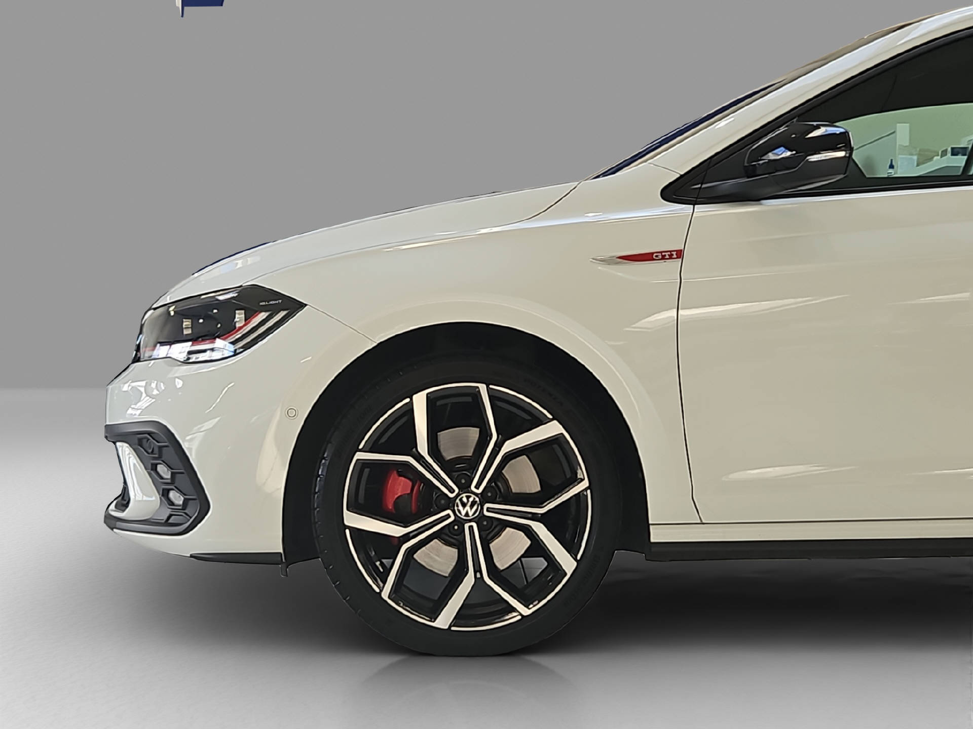 VW Polo 2.0 TSI GTI DSG-image-4