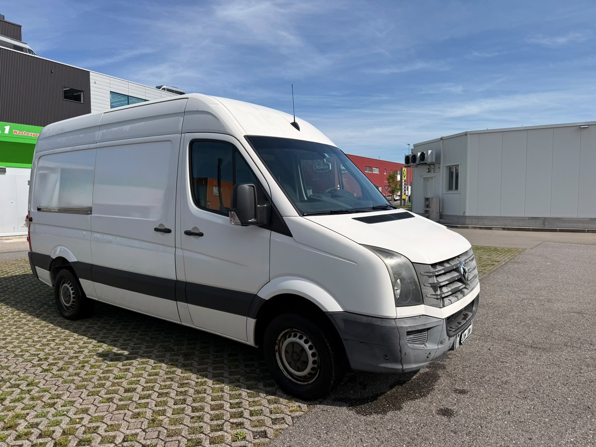 VW Crafter 35 2.0 TDI CR-image-0