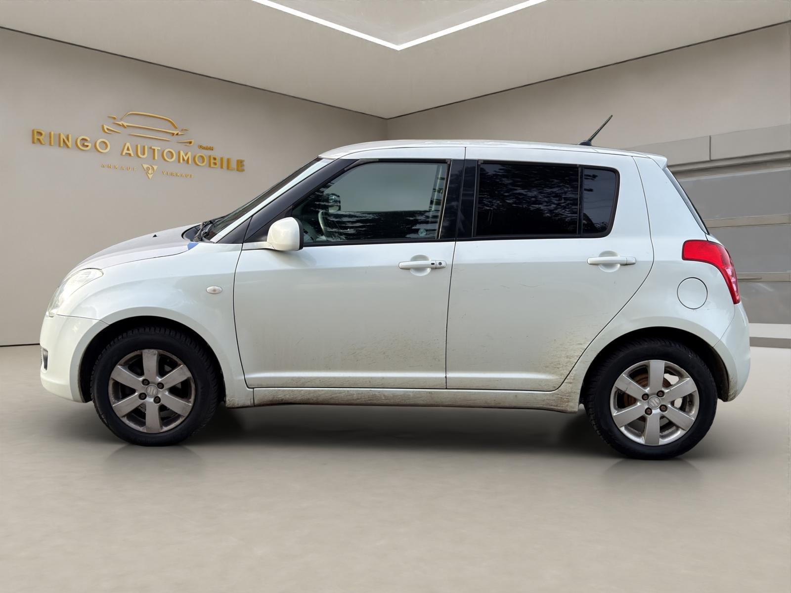SUZUKI Swift 1.3i 16V GL Top 4x4-image-3