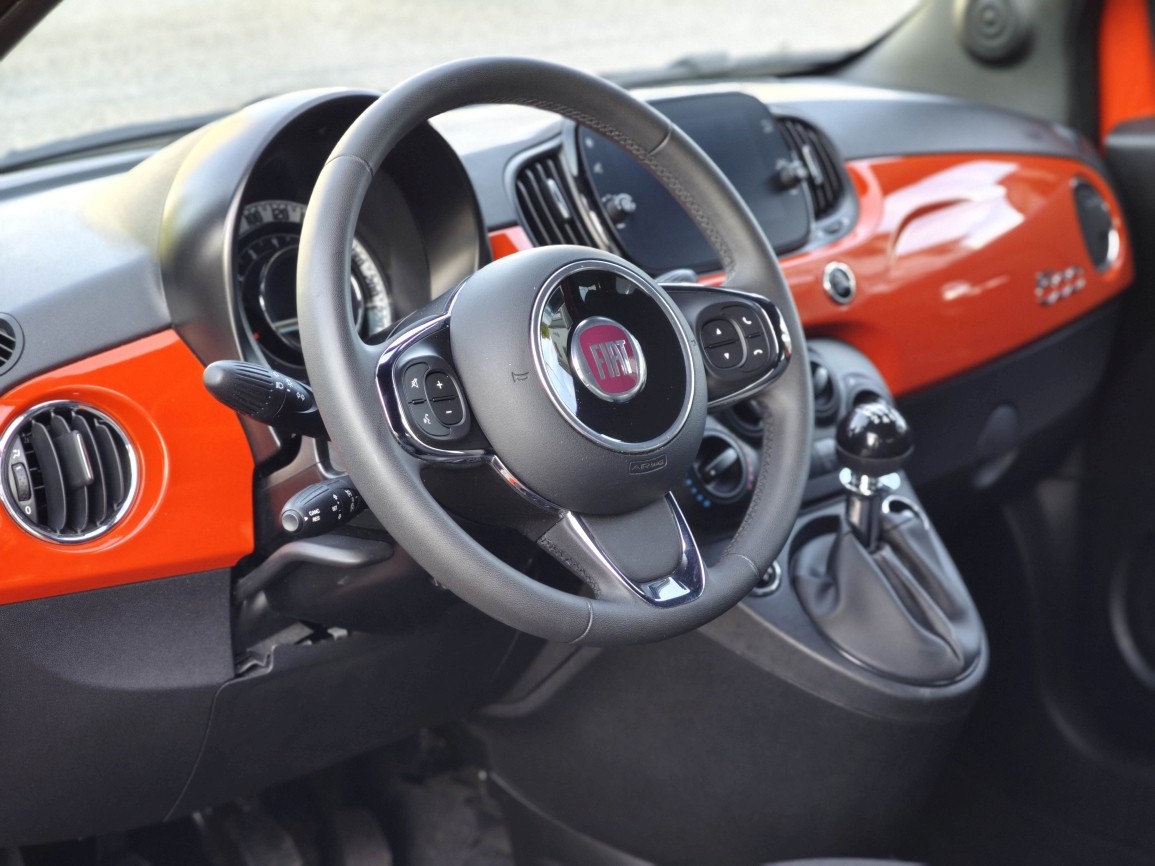 FIAT 500 1.0 Hybrid Cult Edition-image-4