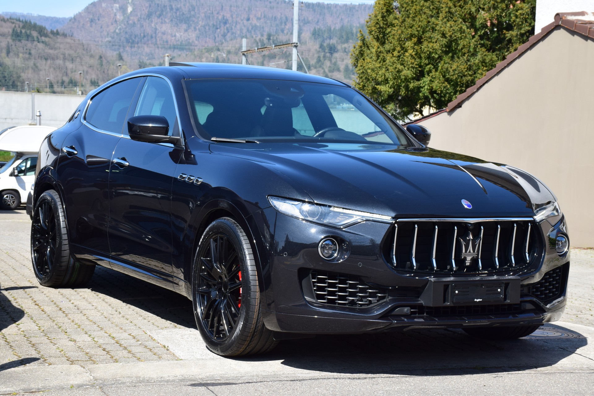 MASERATI Levante S 3.0 V6 Automatica-image-5