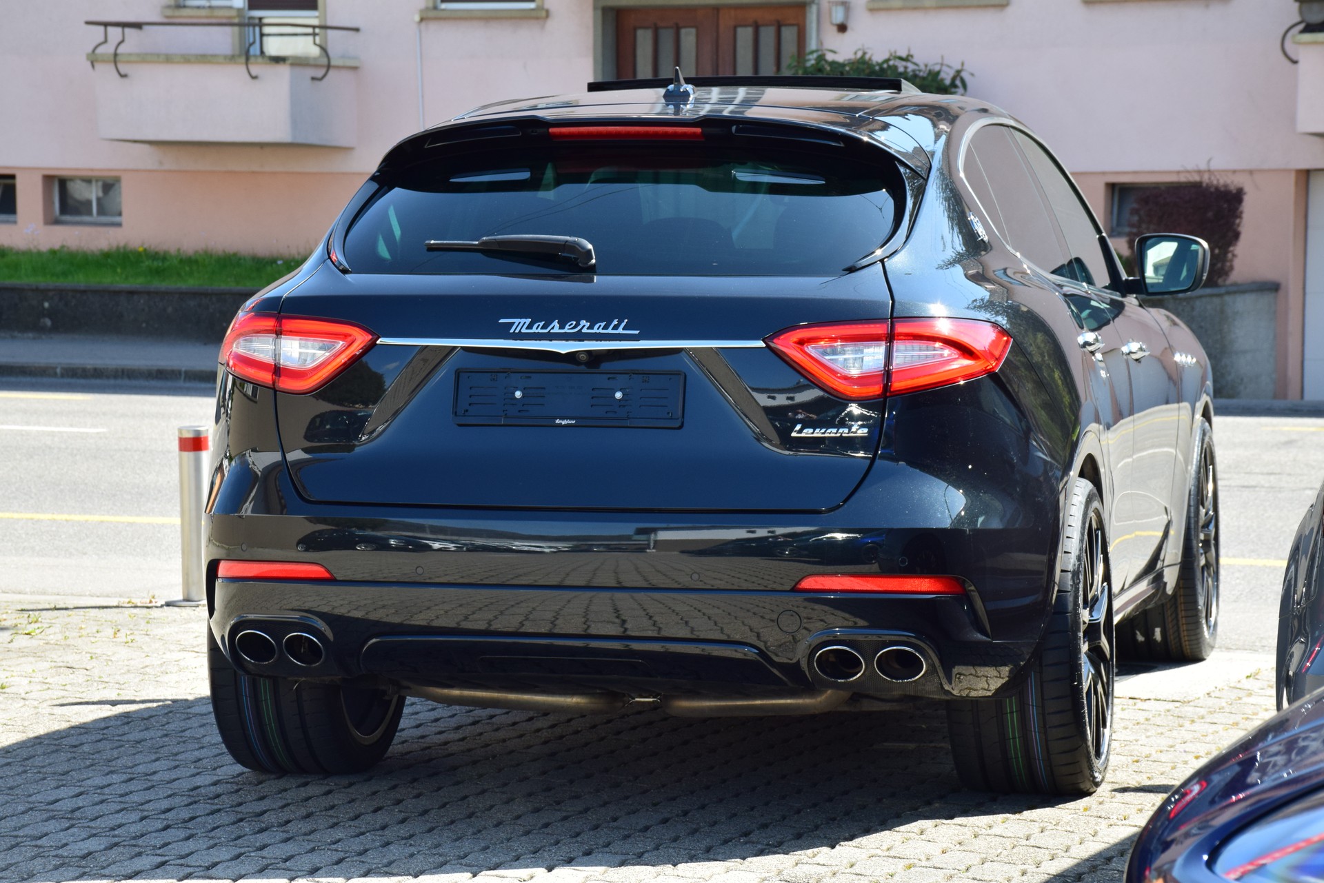 MASERATI Levante S 3.0 V6 Automatica-image-10