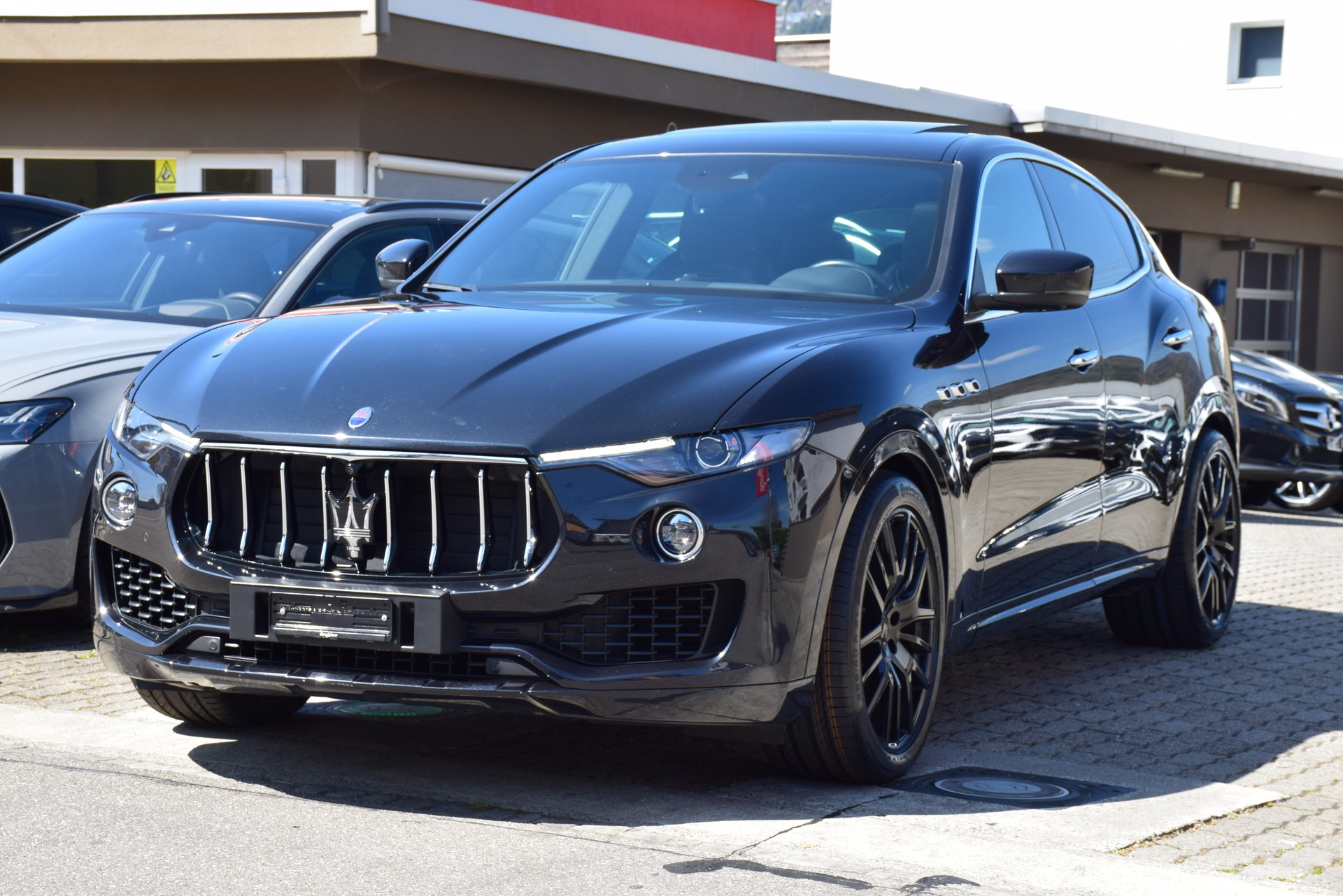MASERATI Levante S 3.0 V6 Automatica-image-2