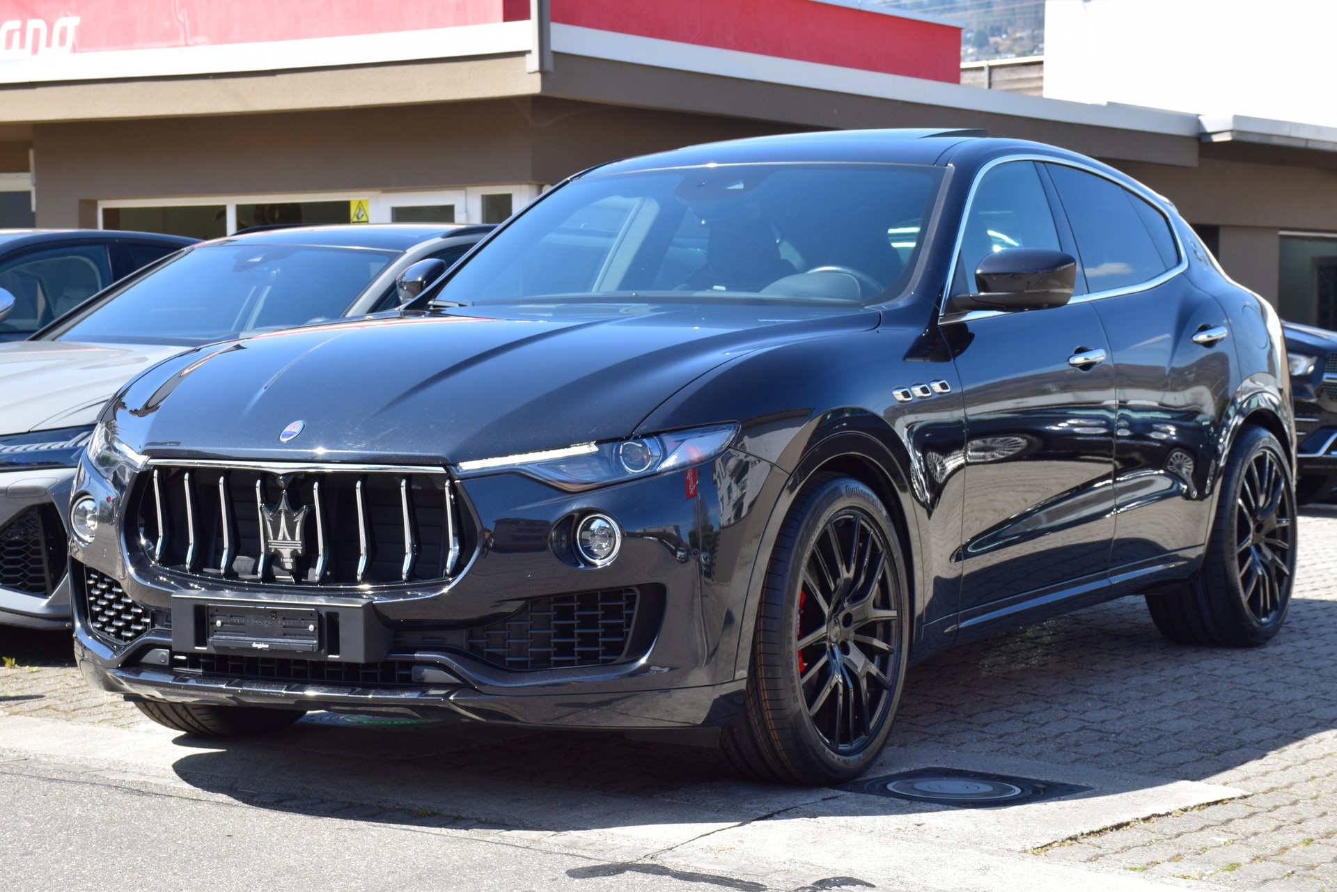 MASERATI Levante S 3.0 V6 Automatica-image-1