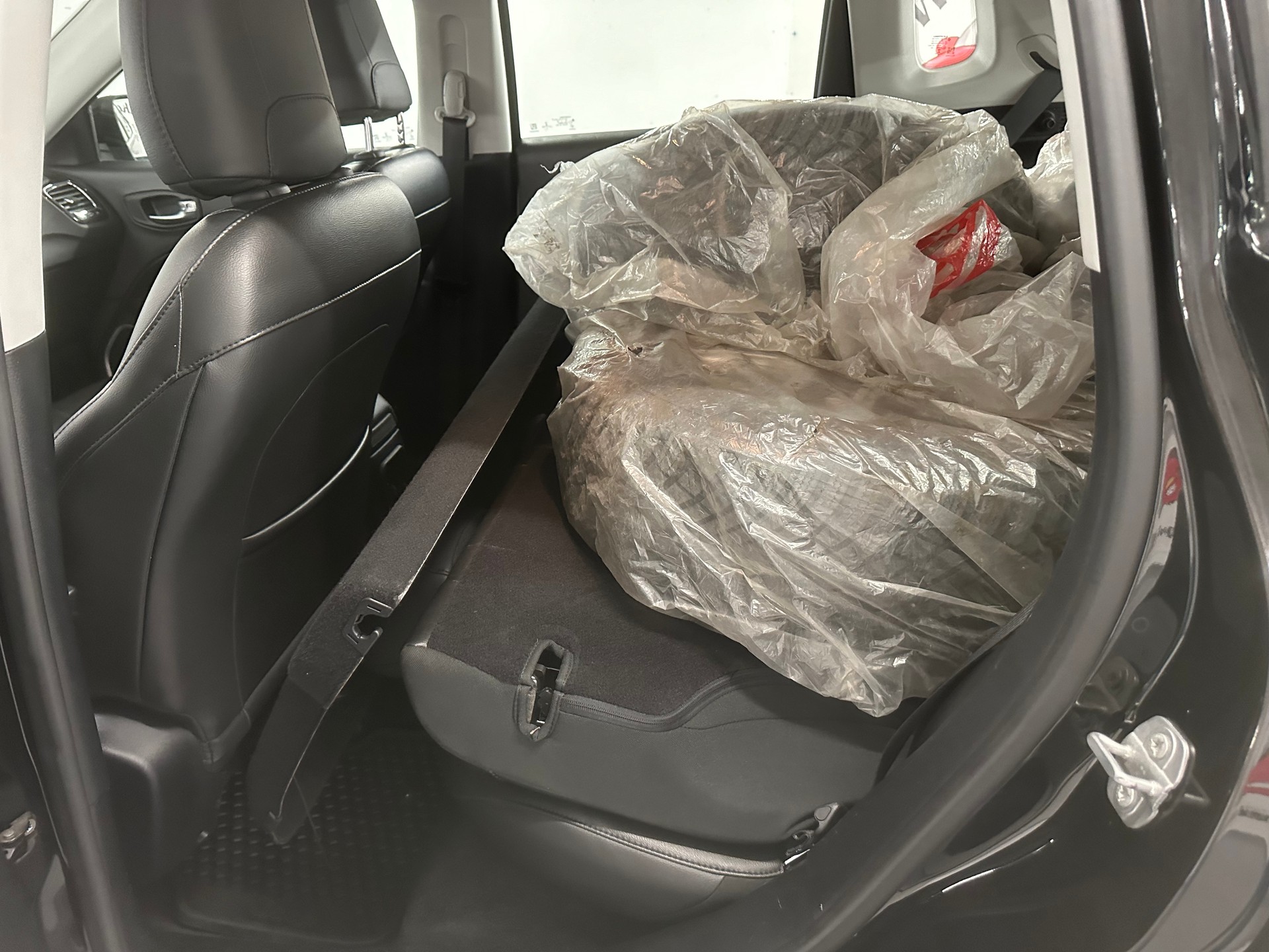 JEEP Compass 1.4 Turbo Freedom AWD 9ATX-image-11