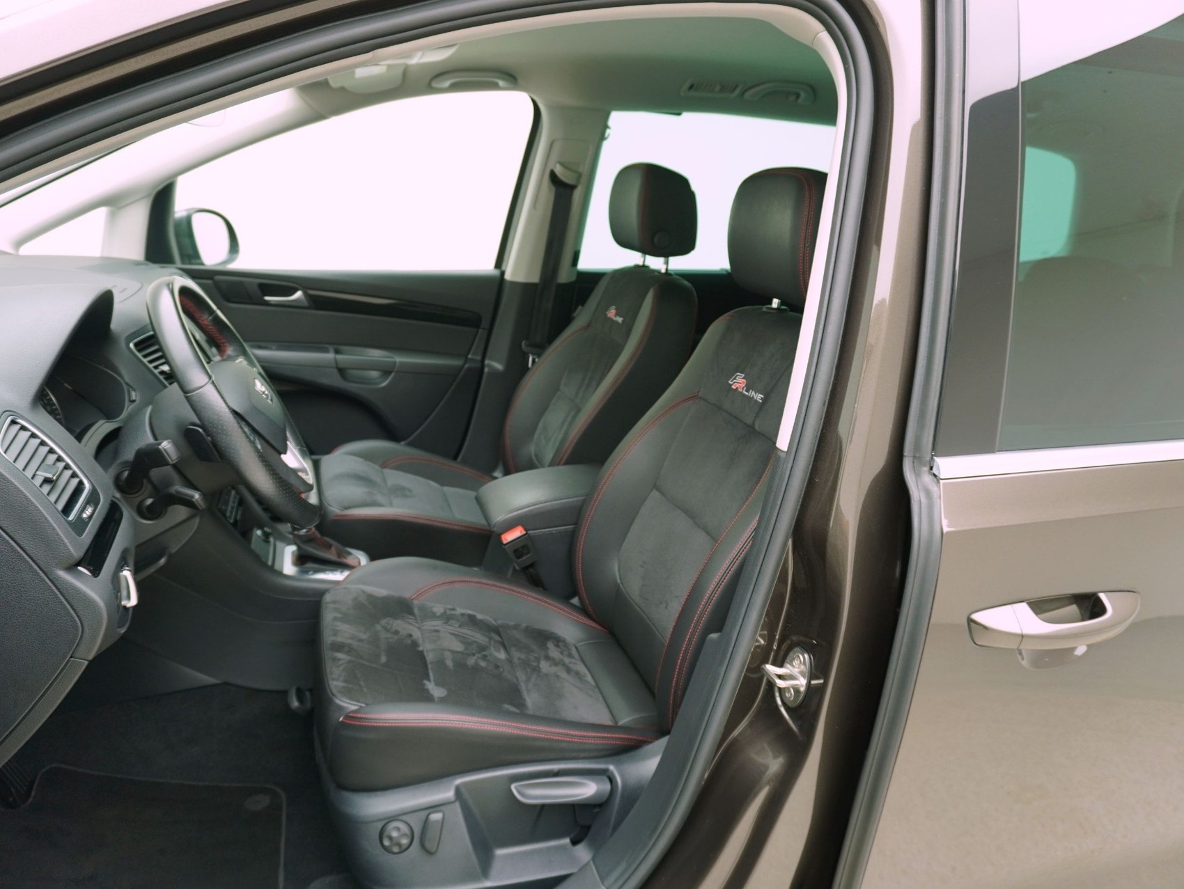 SEAT Alhambra 2.0 TDI DSG FR Line 4x4-image-8