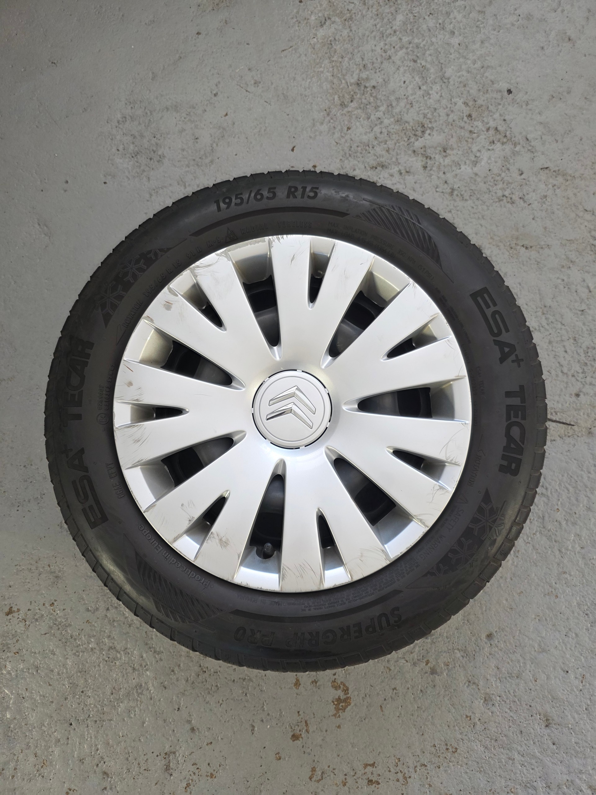 CITROEN C4 Berline 1.6 e-HDi Séduction EGS6-image-6