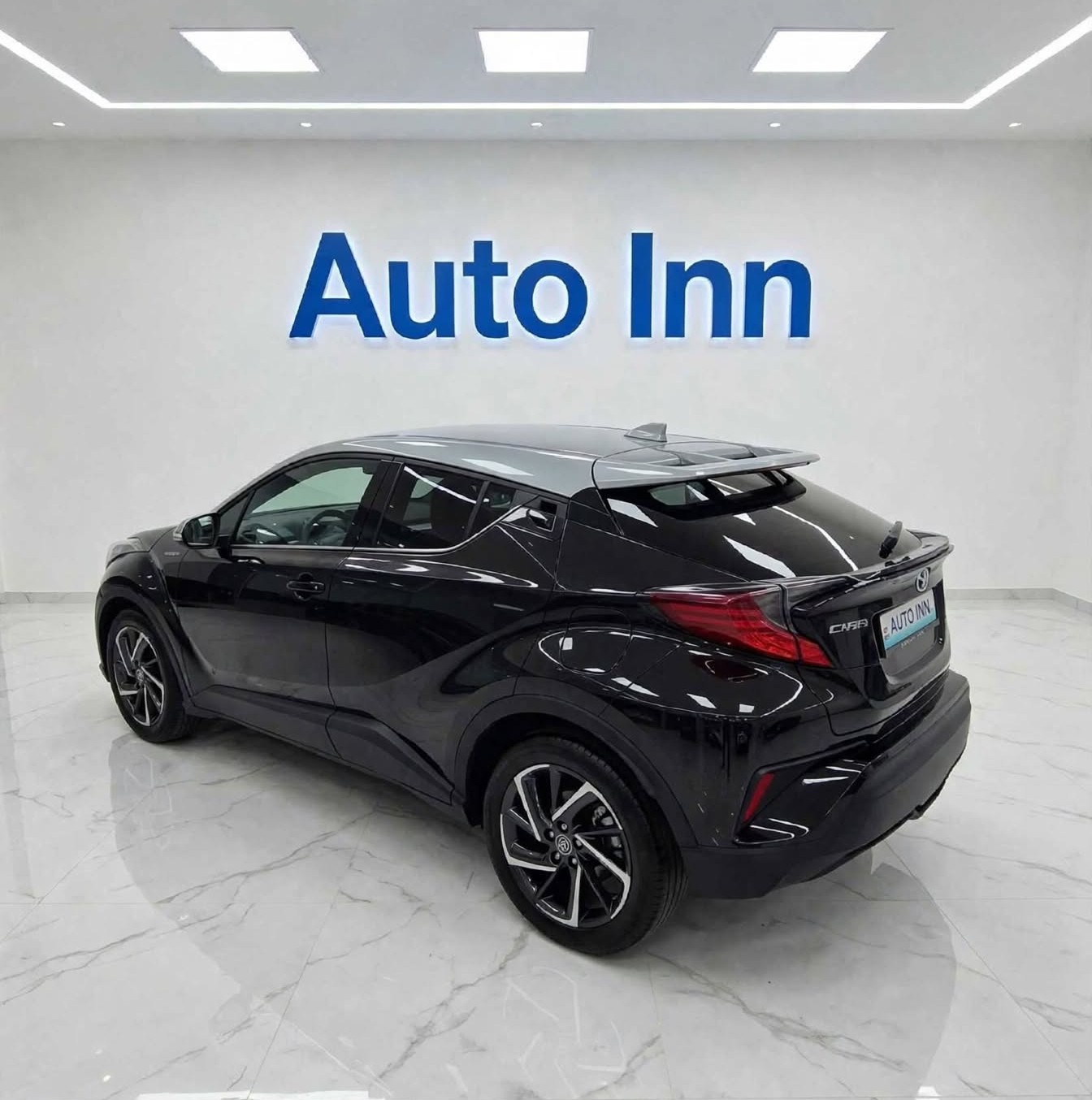 TOYOTA C-HR 2.0 HSD CVT Move-image-3