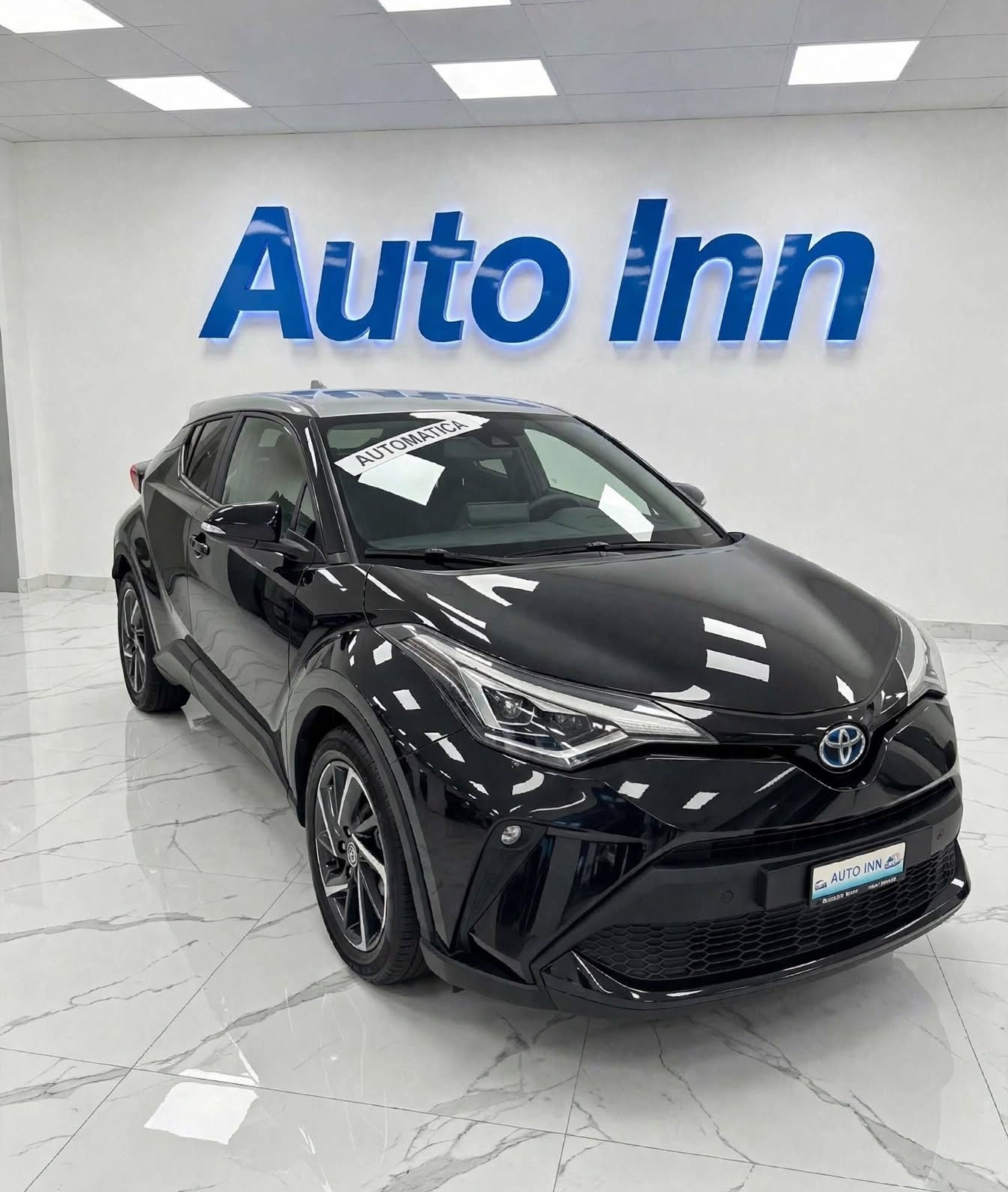 TOYOTA C-HR 2.0 HSD CVT Move-image-0